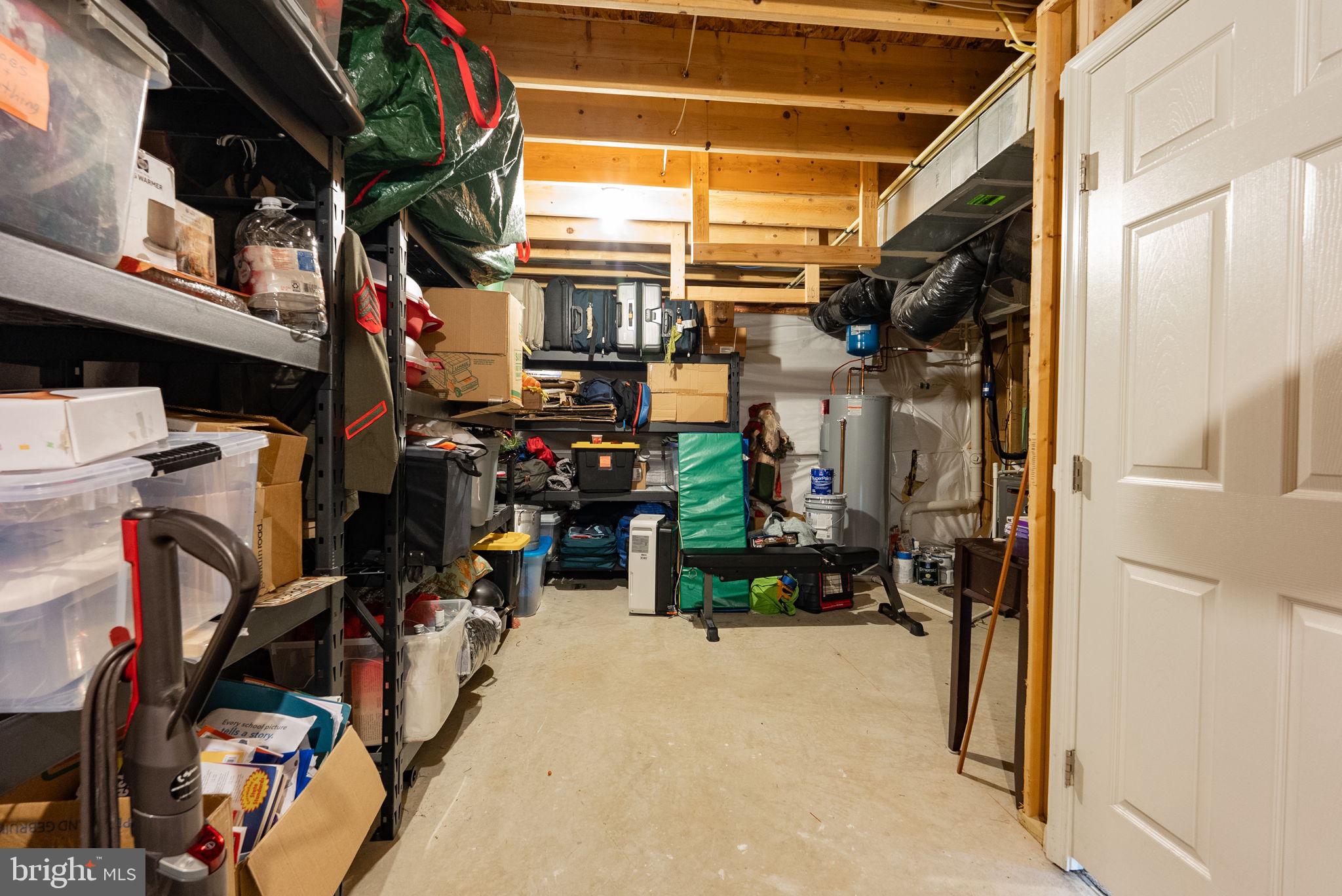 PORT POTOMAC - Residential Lease