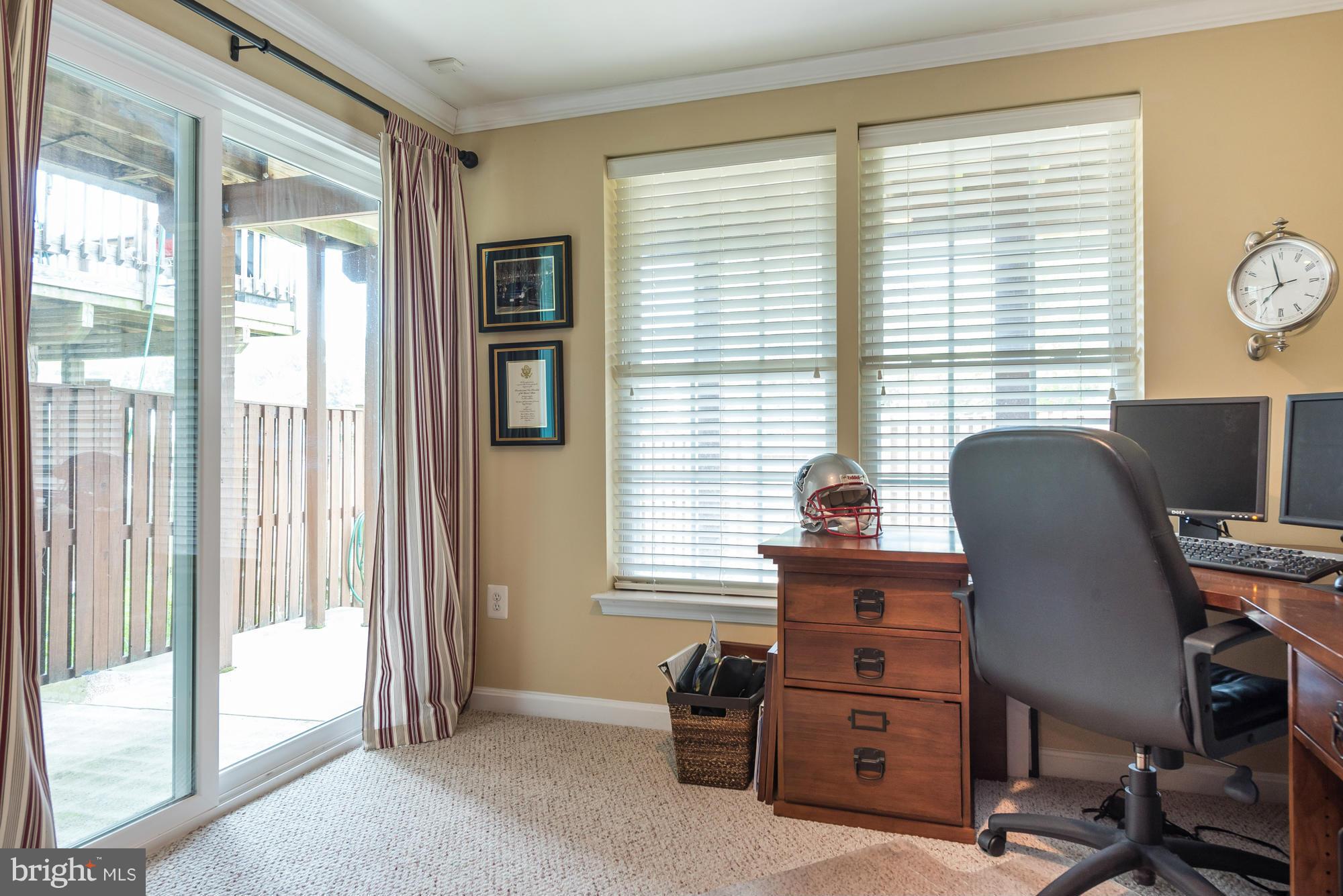 CROFTON MANOR - Residential