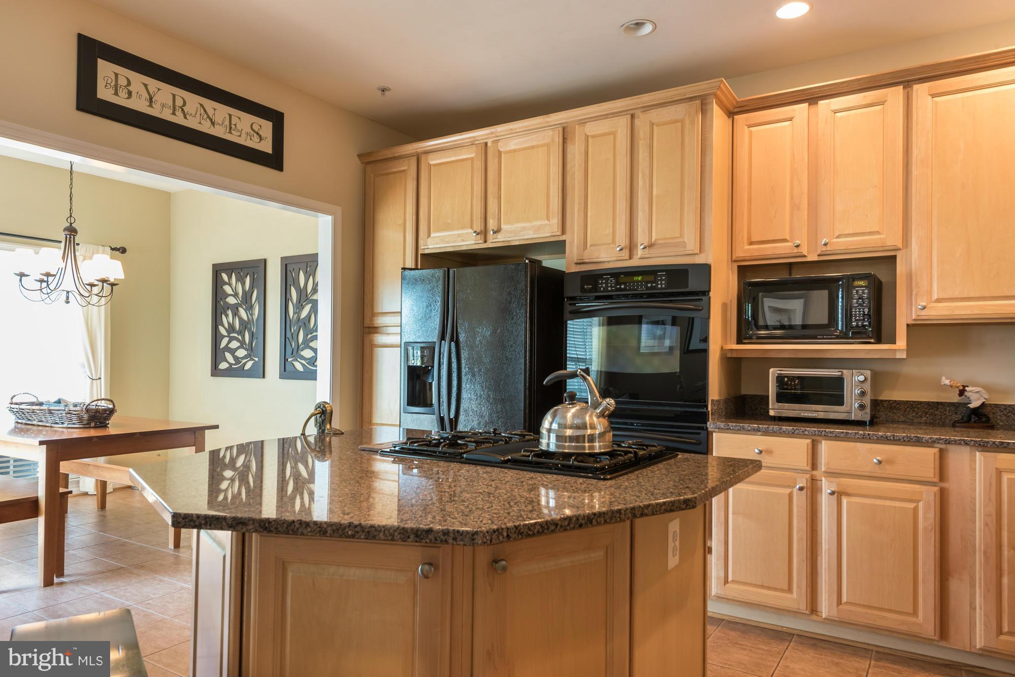 CROFTON MANOR - Residential