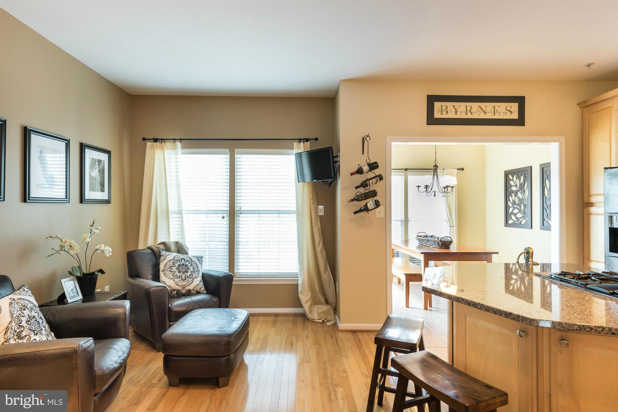 CROFTON MANOR - Residential