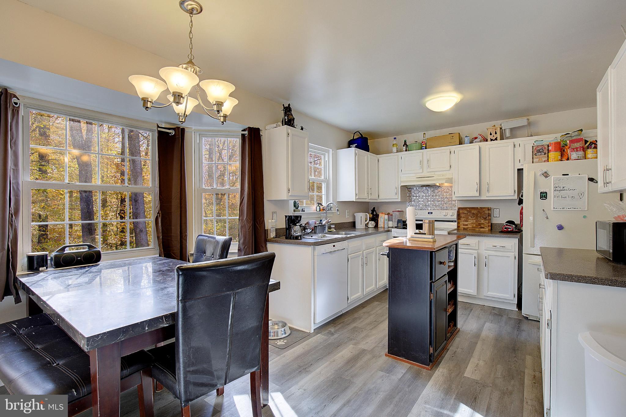 LAKE KARYLBROOK - Residential