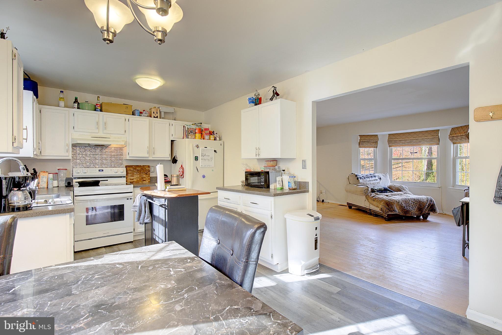 LAKE KARYLBROOK - Residential