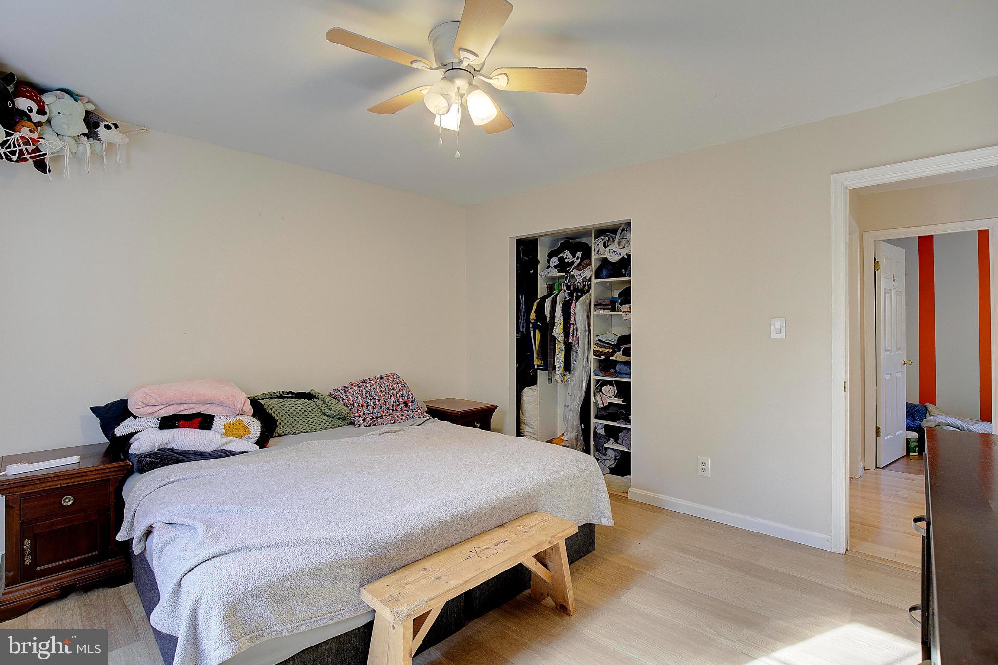 LAKE KARYLBROOK - Residential