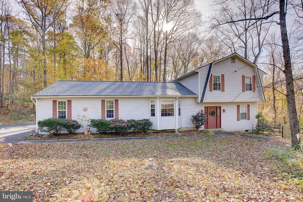 Photo of 2825 Karen Drive, CHESAPEAKE BEACH, MD 20732 (MLS # MDCA2024172)