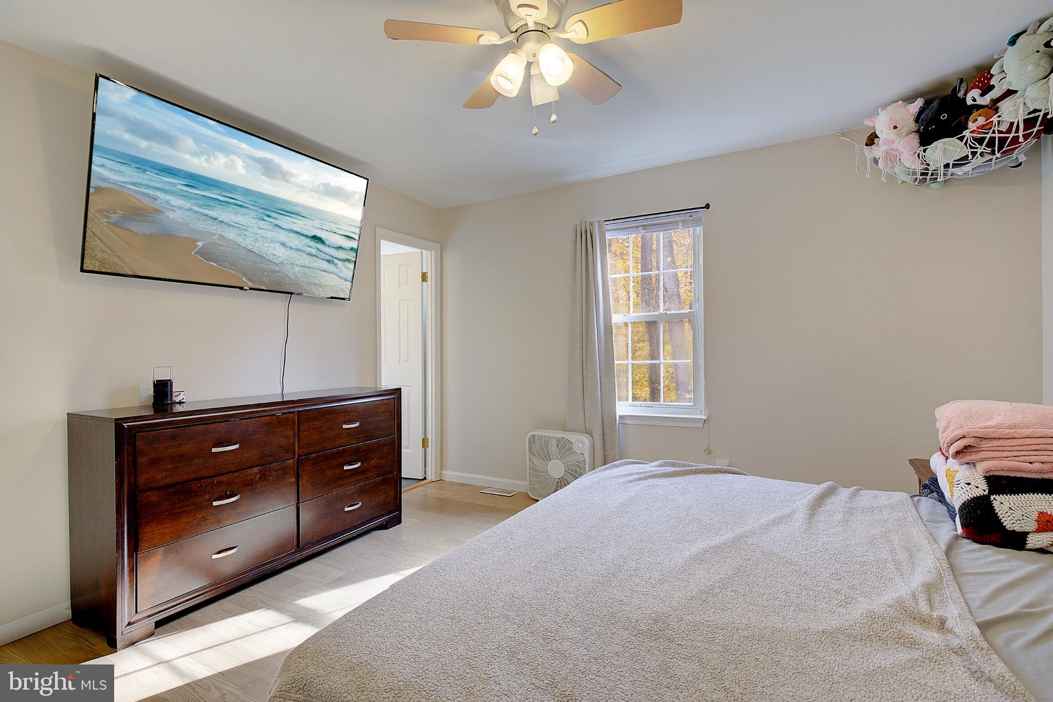 LAKE KARYLBROOK - Residential