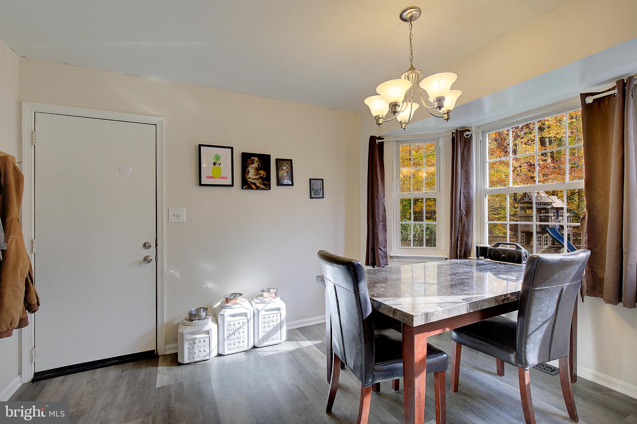 LAKE KARYLBROOK - Residential