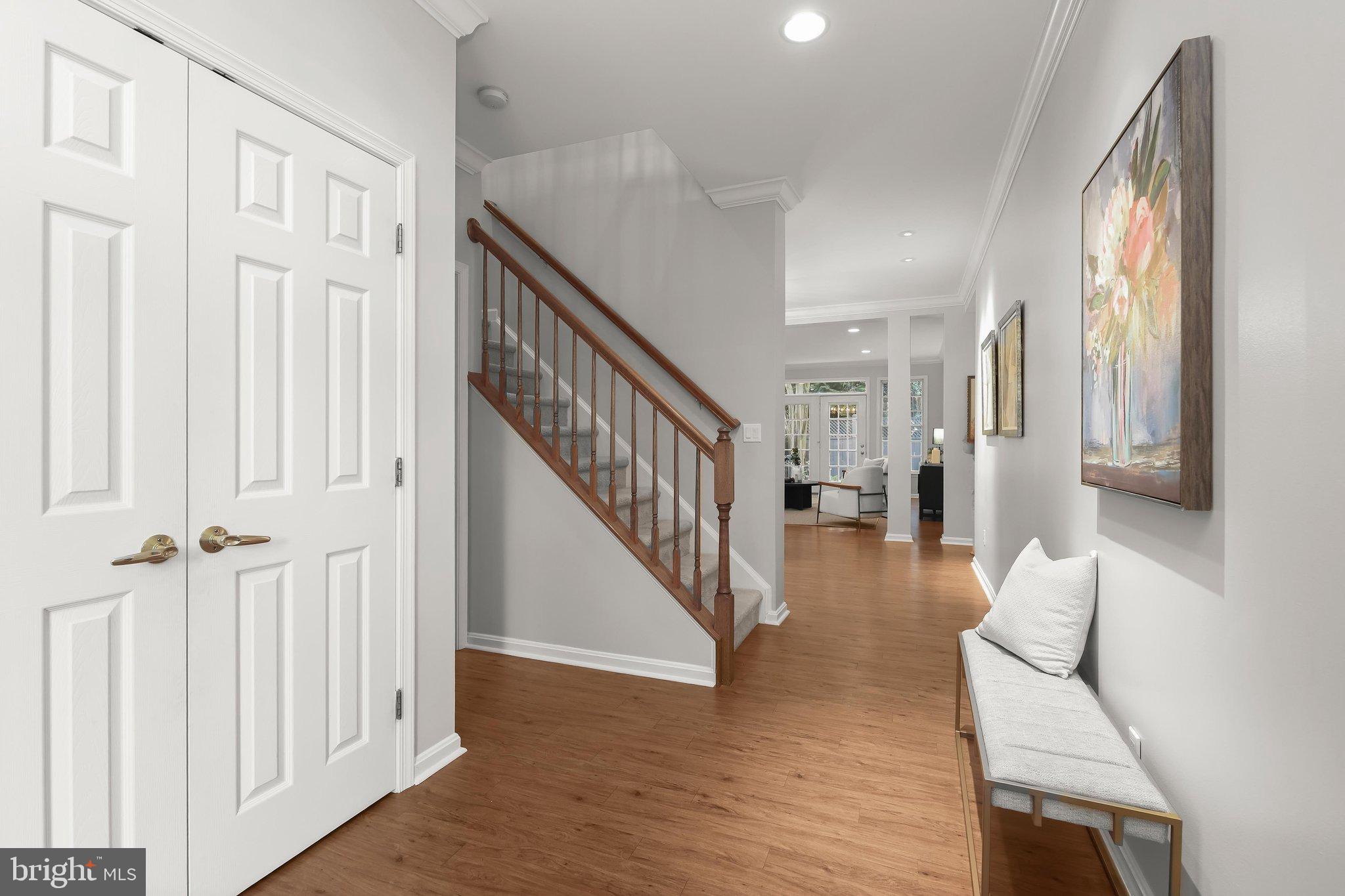 1826 COURTYARD CIRCLE 1826