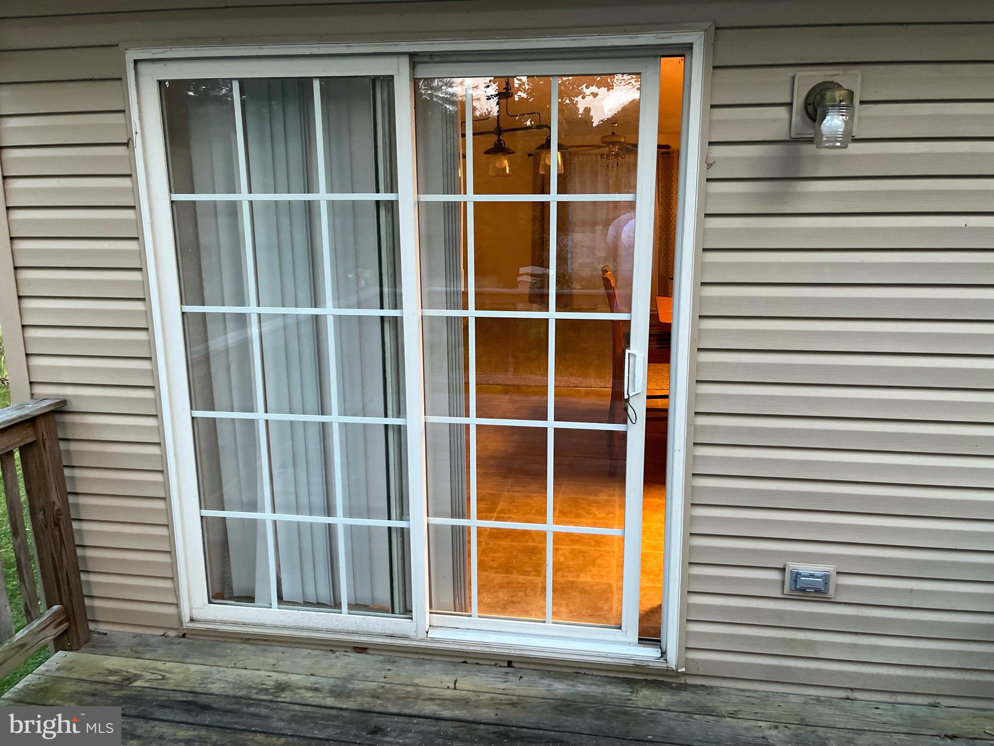 WARDEN ACRES - Residential