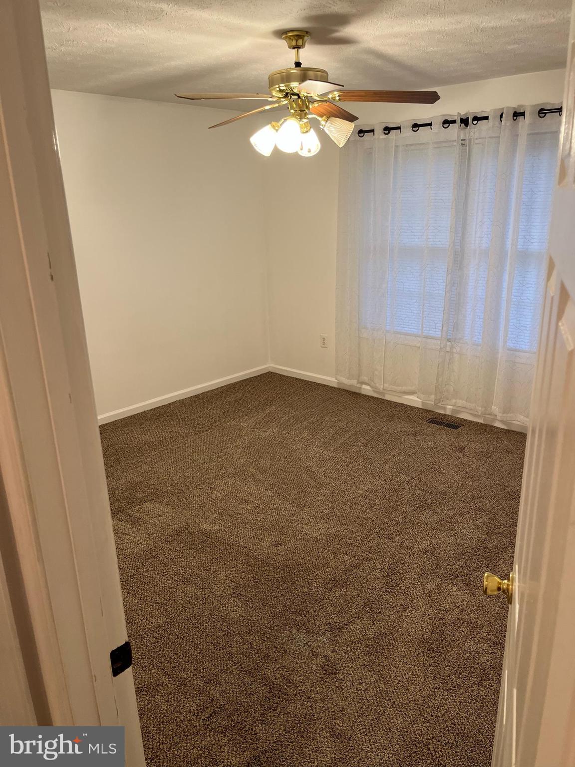 WARDEN ACRES - Residential