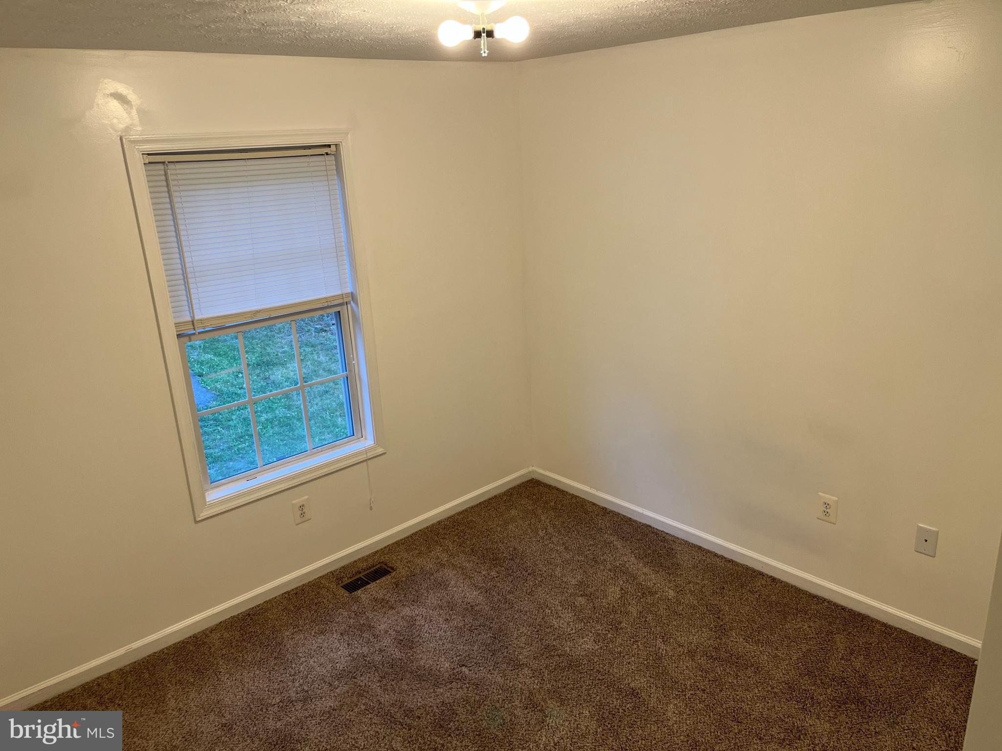 WARDEN ACRES - Residential