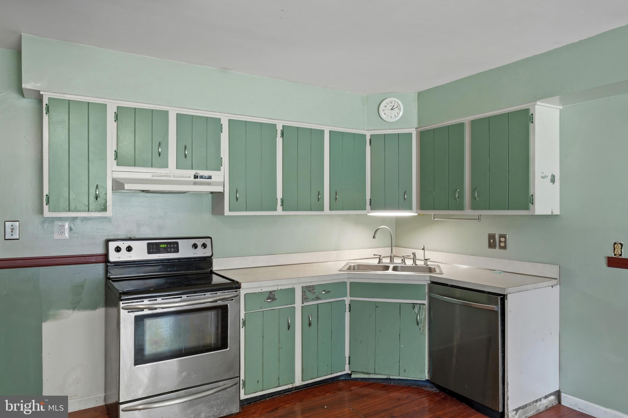 BARNES CORNER - Residential