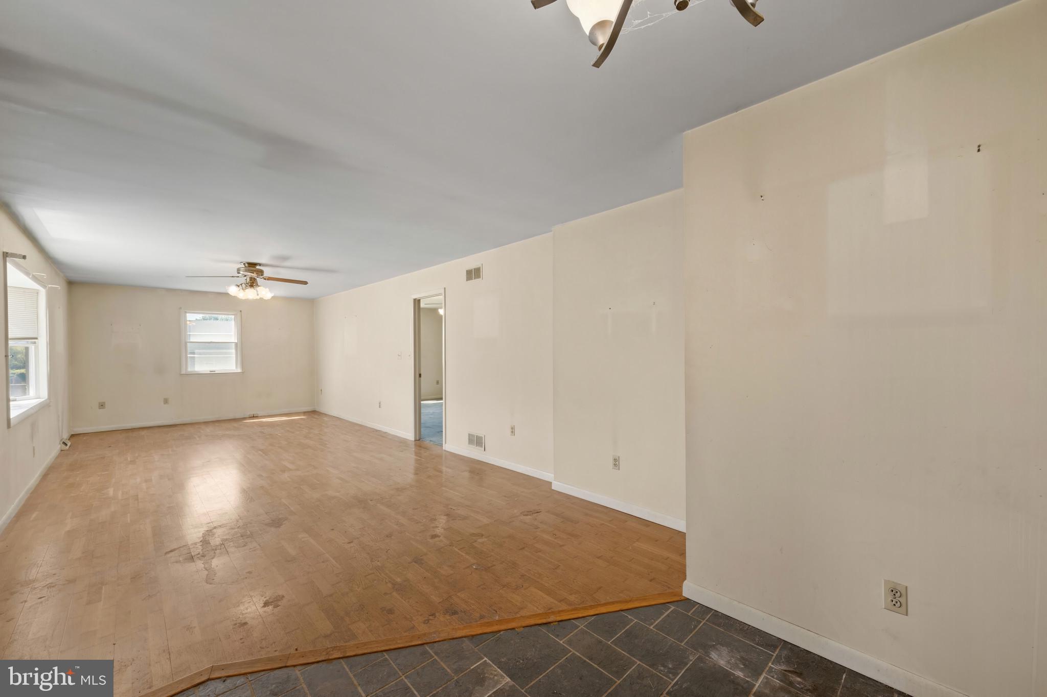 BARNES CORNER - Residential
