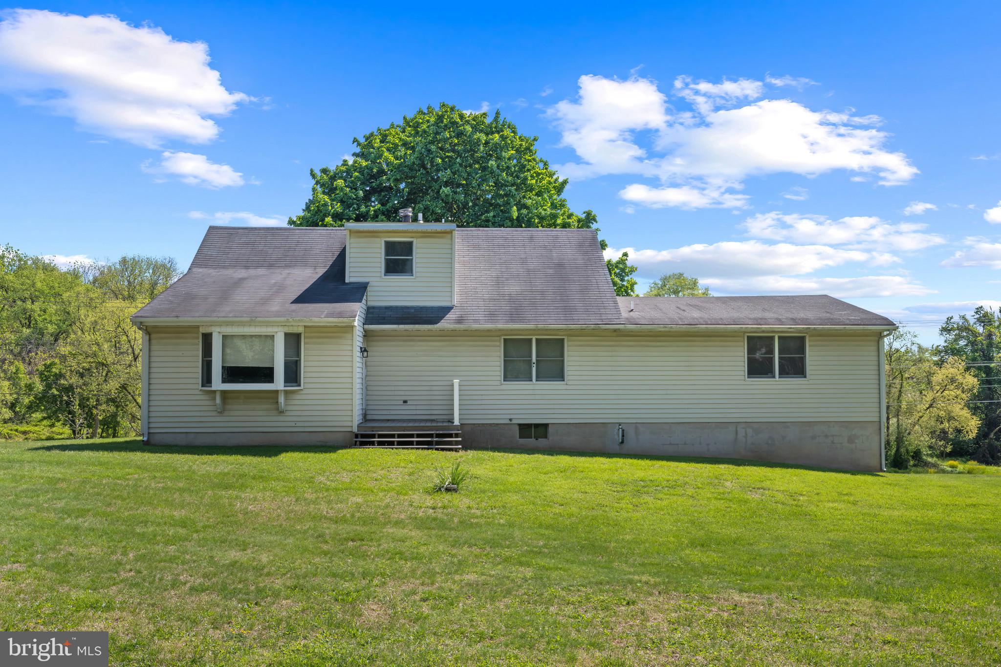 BARNES CORNER - Residential