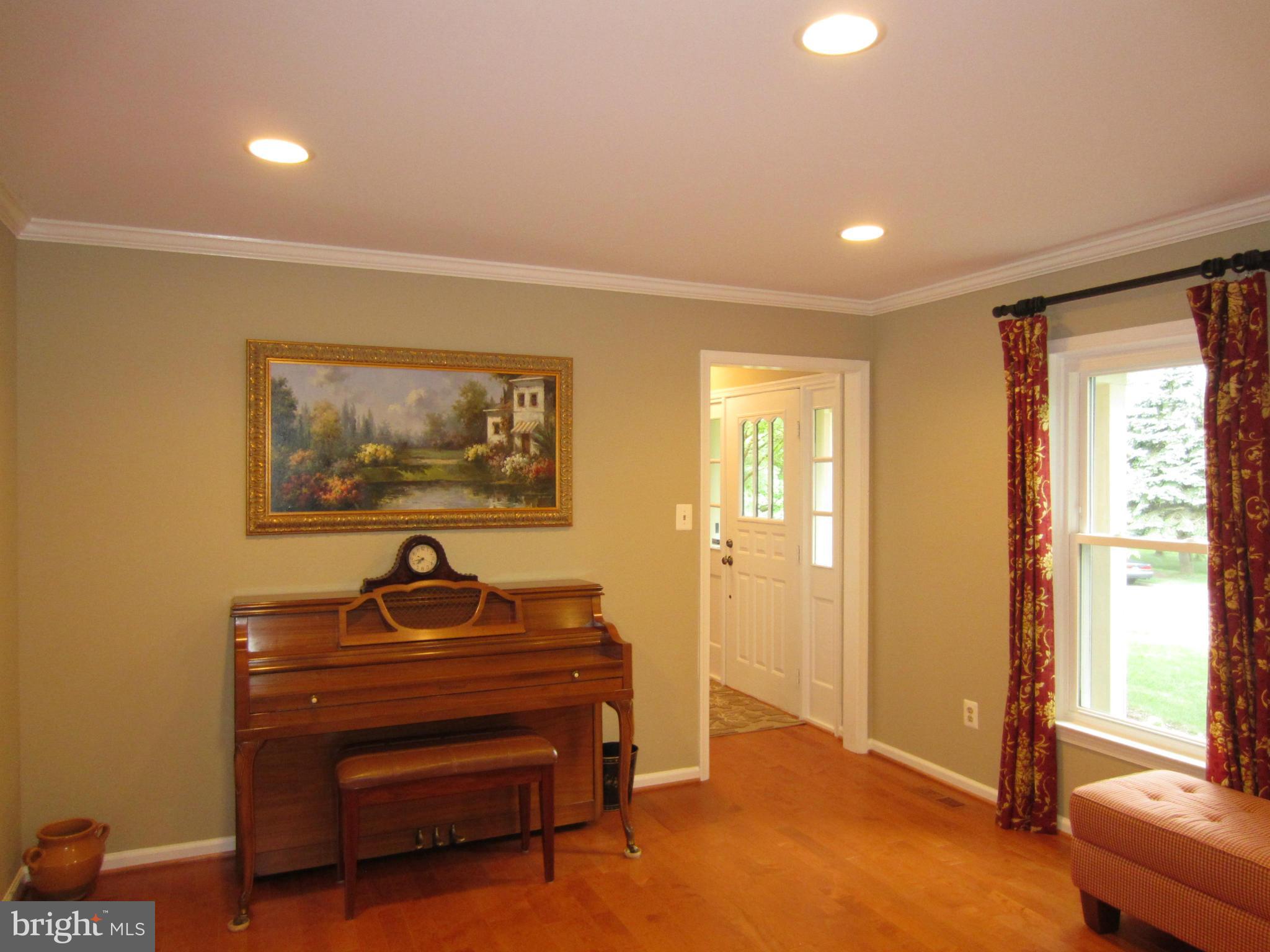 SUNNYBROOK - Residential
