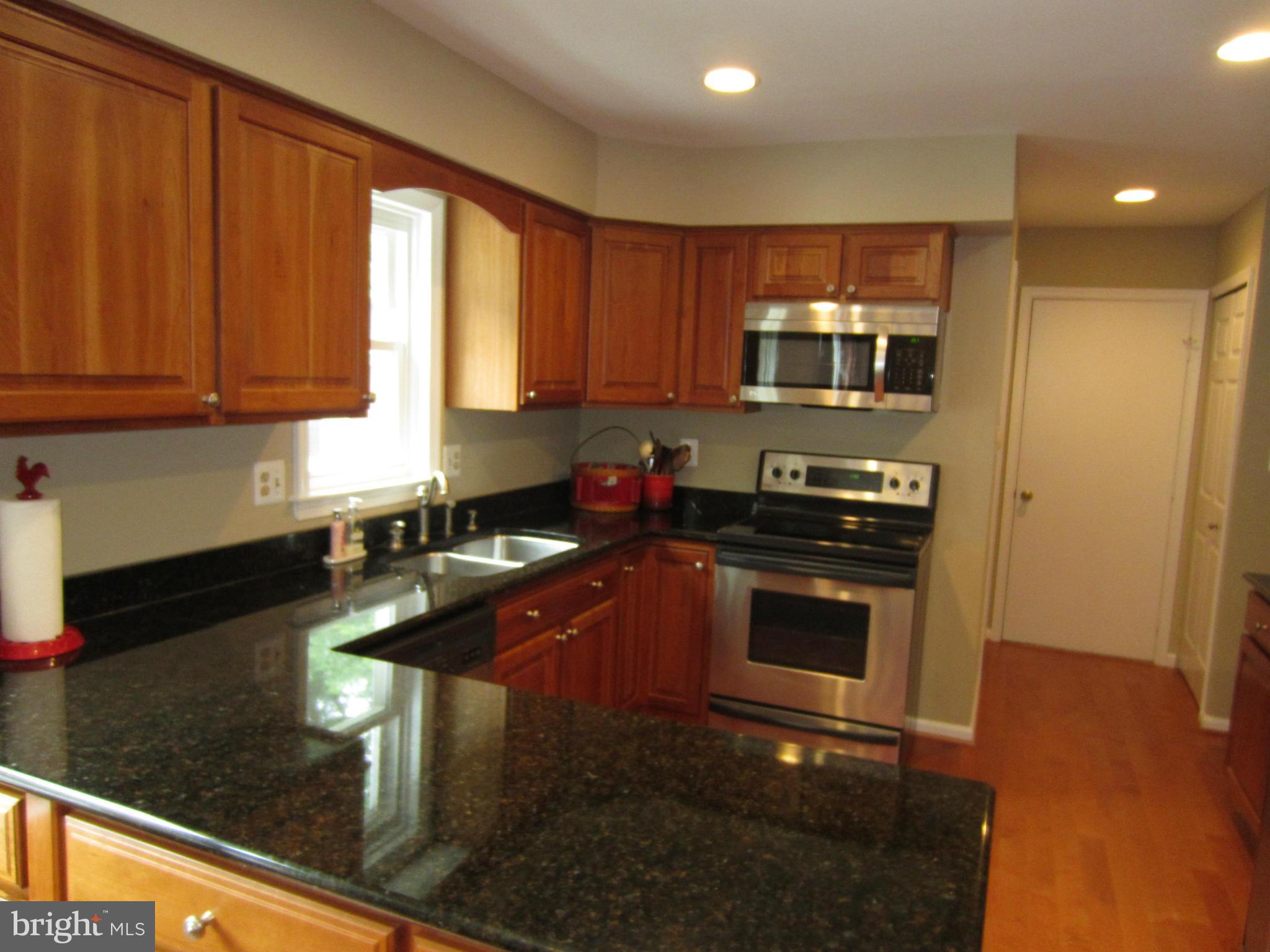 SUNNYBROOK - Residential