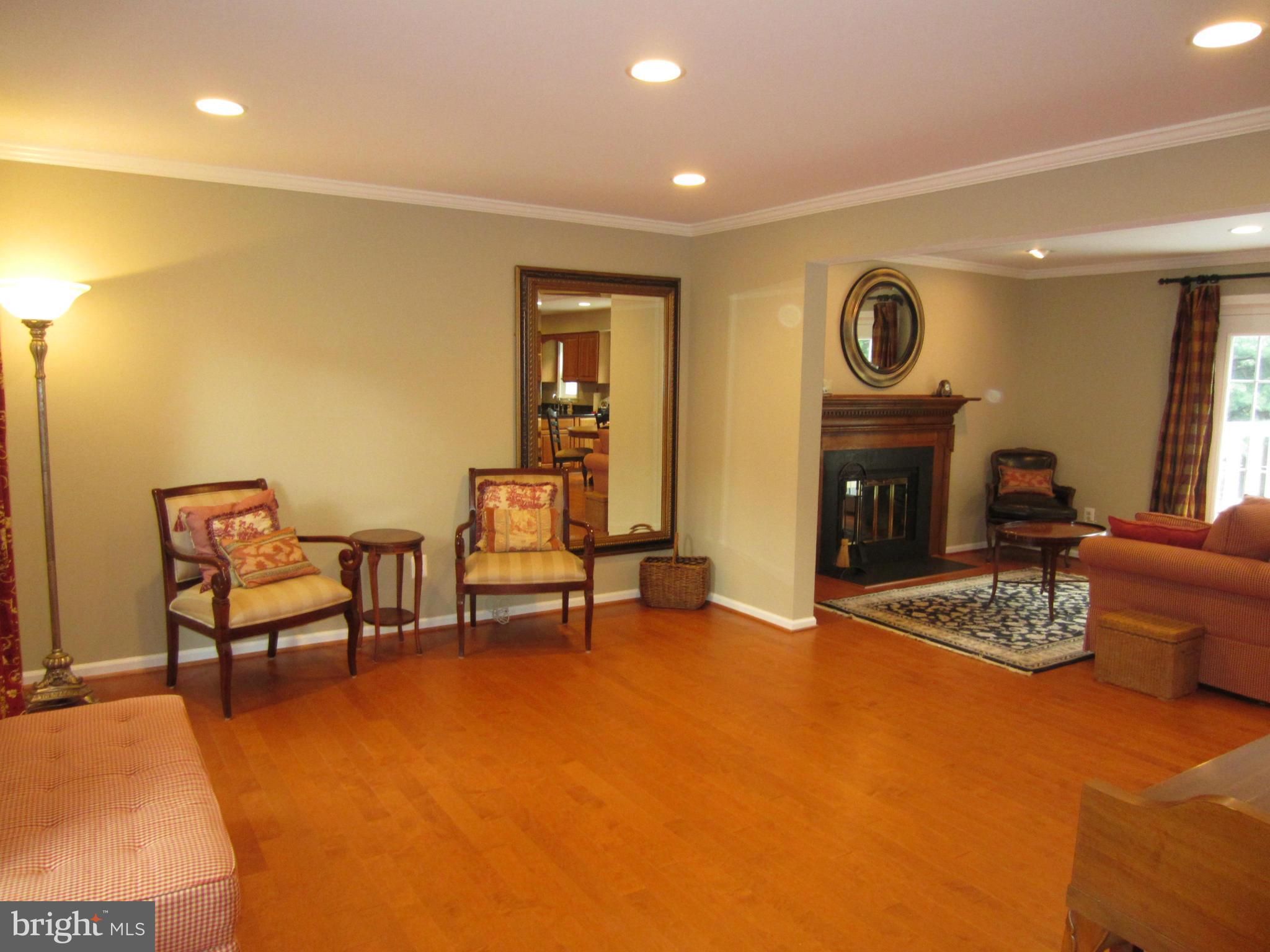 SUNNYBROOK - Residential