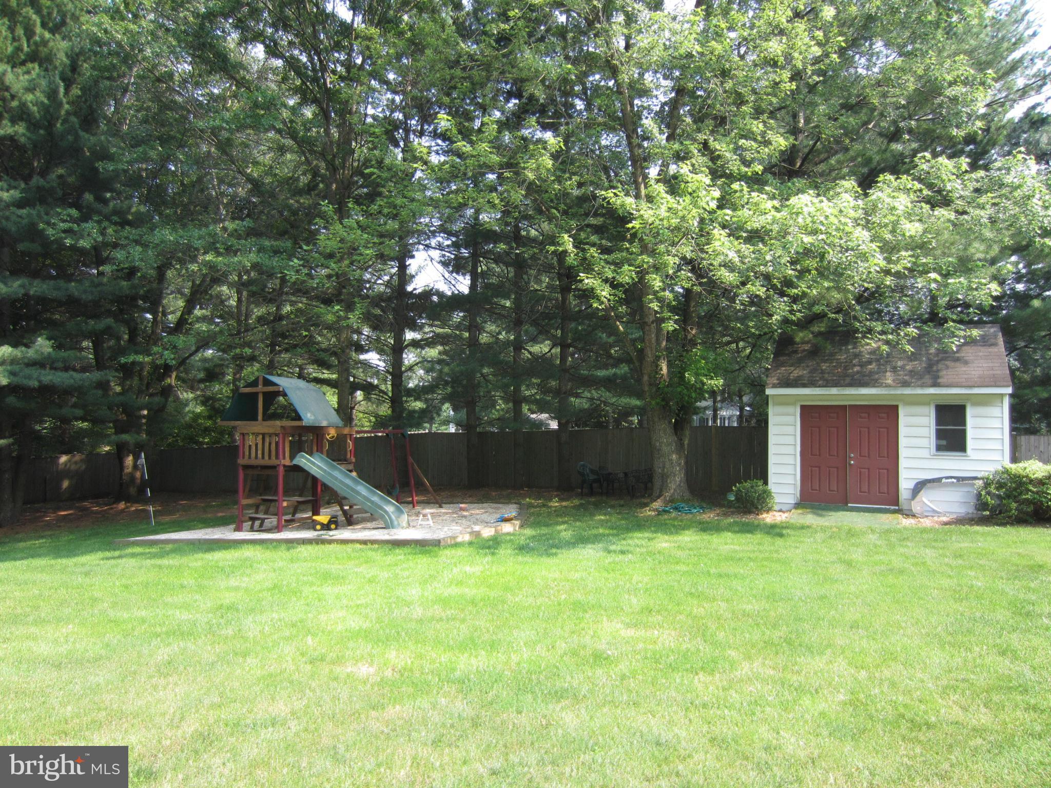 SUNNYBROOK - Residential