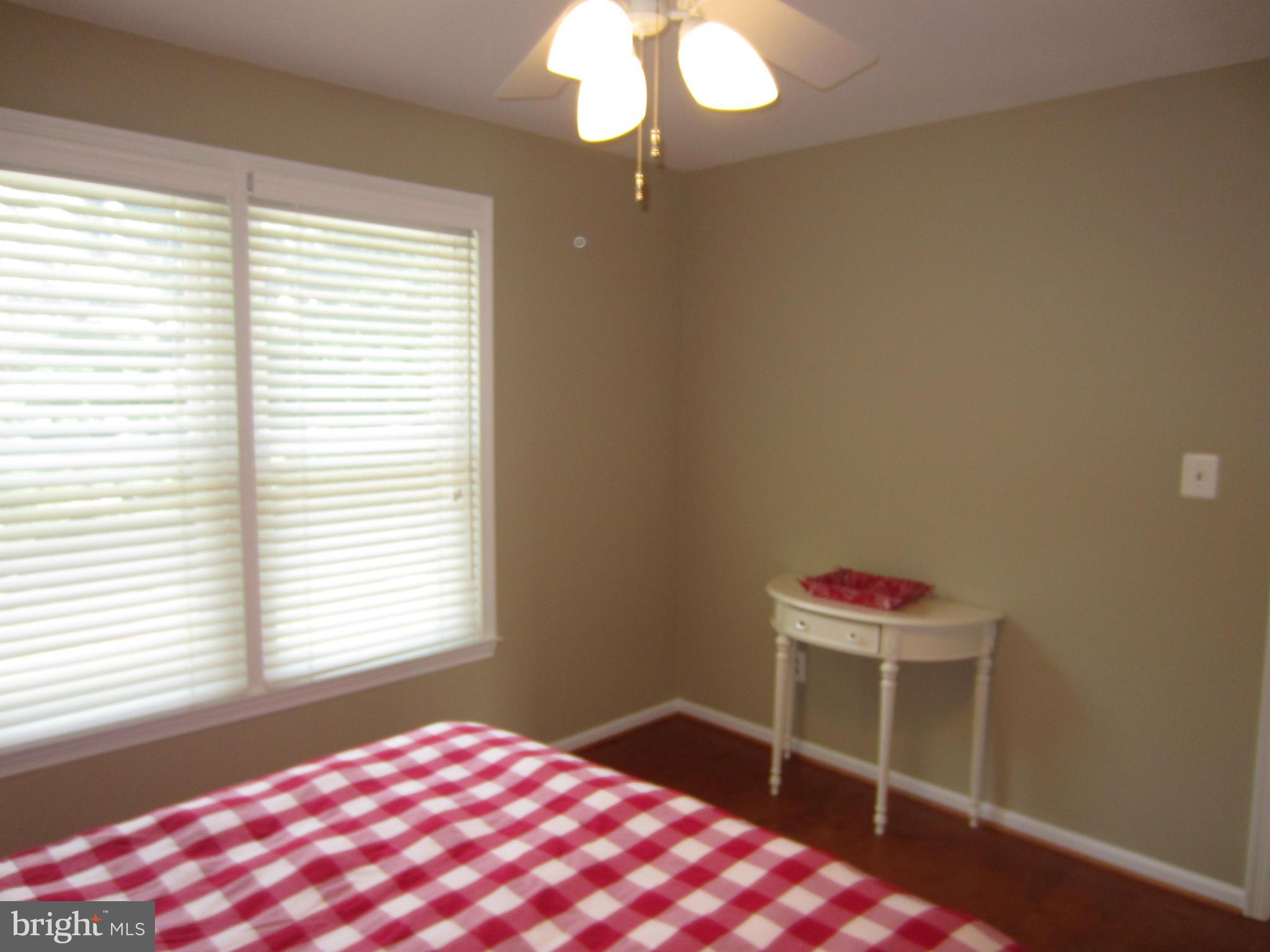 SUNNYBROOK - Residential