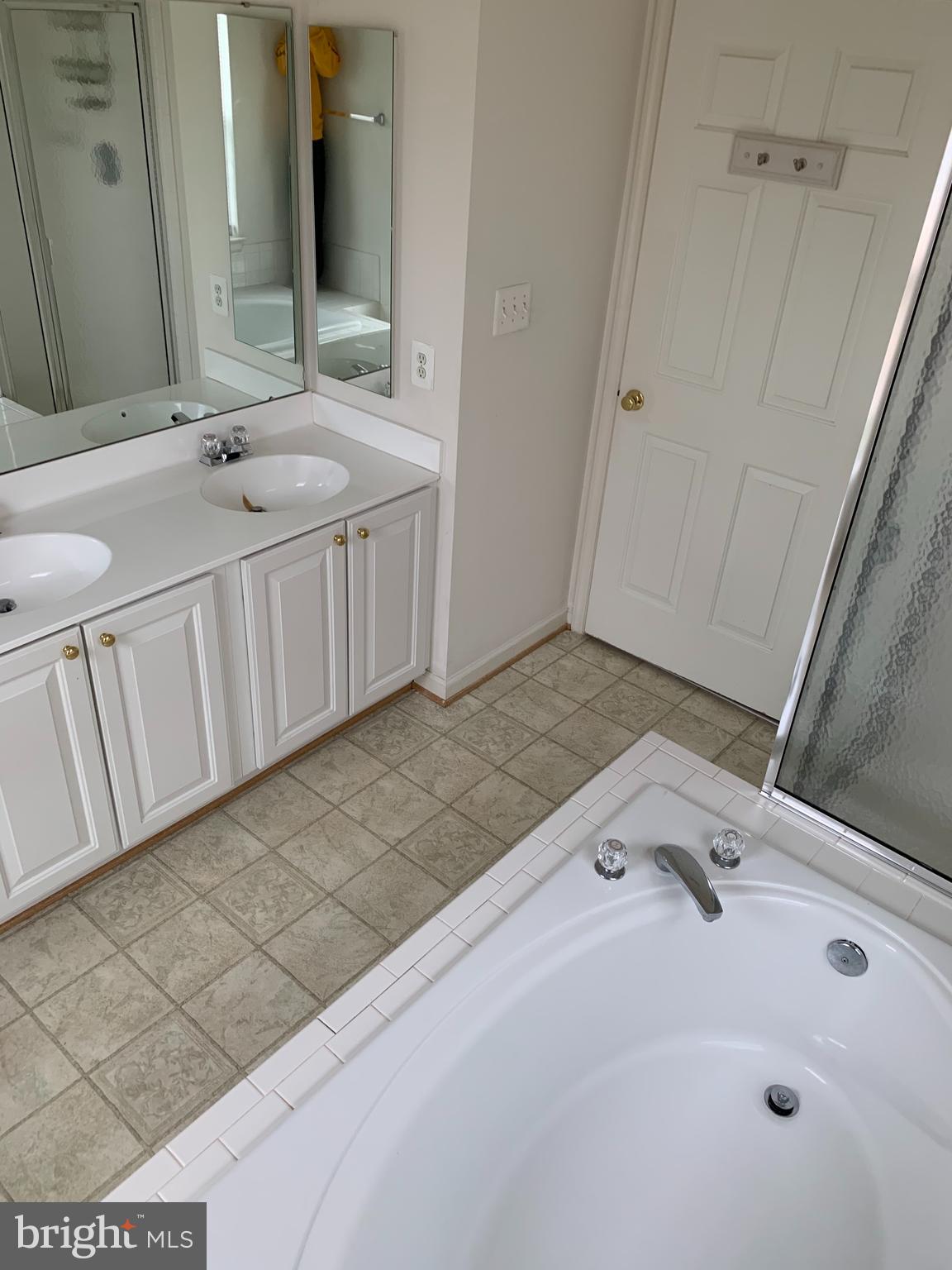 BRAEMAR - Residential Lease