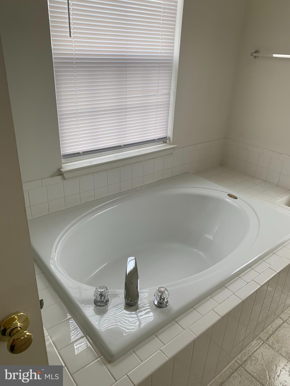 BRAEMAR - Residential Lease