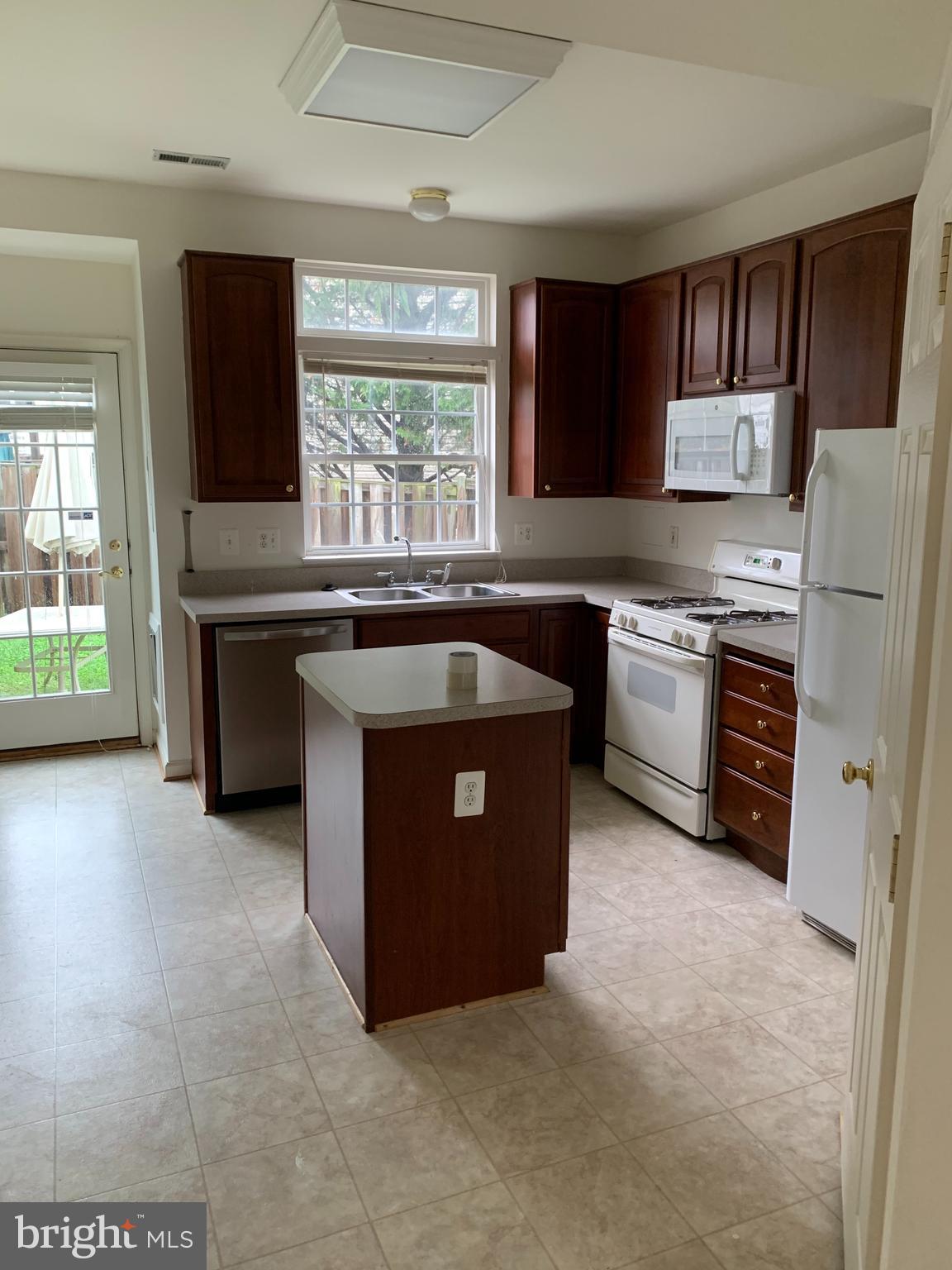 BRAEMAR - Residential Lease