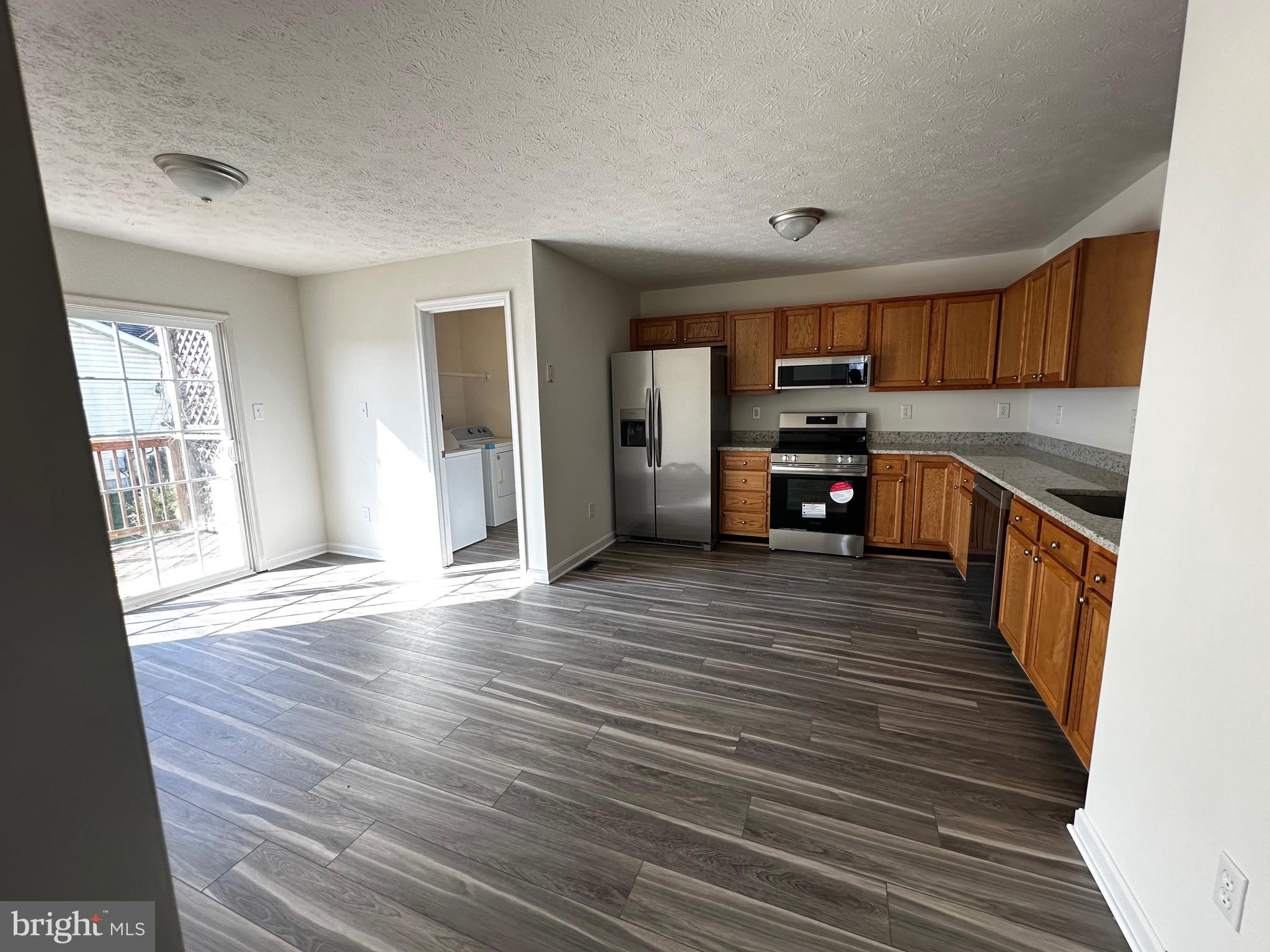 TABLER STATION MANOR - Residential