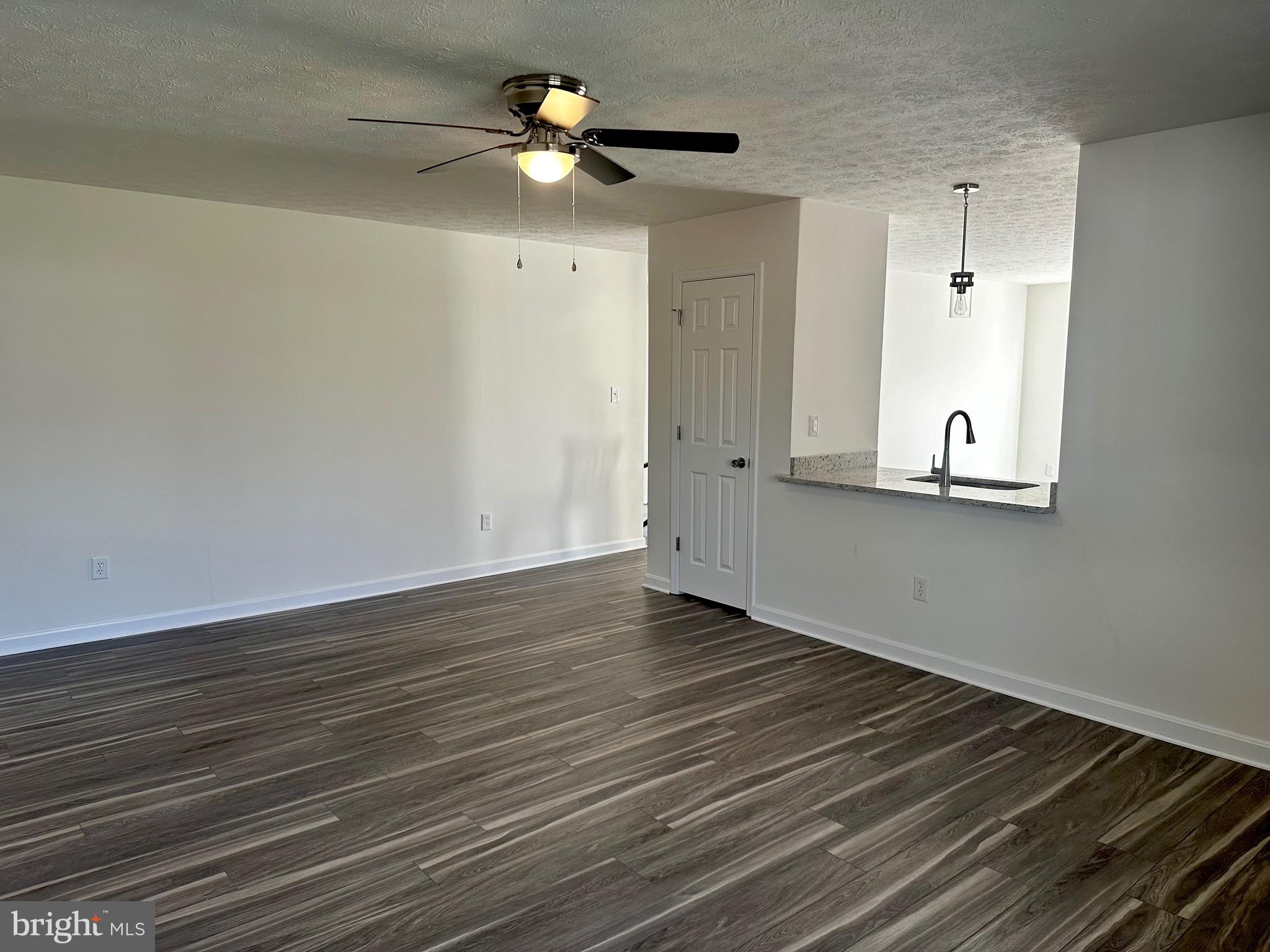 TABLER STATION MANOR - Residential