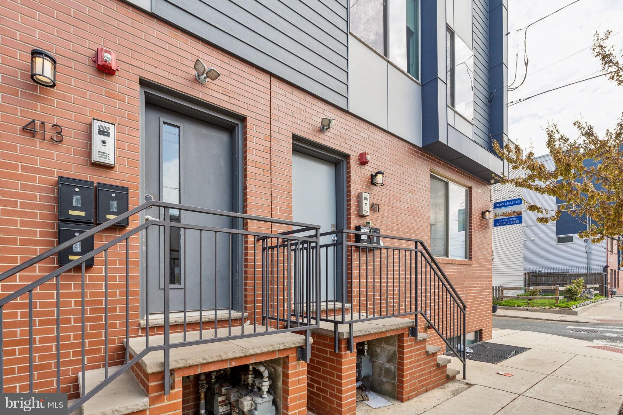 OLDE KENSINGTON - Residential Lease