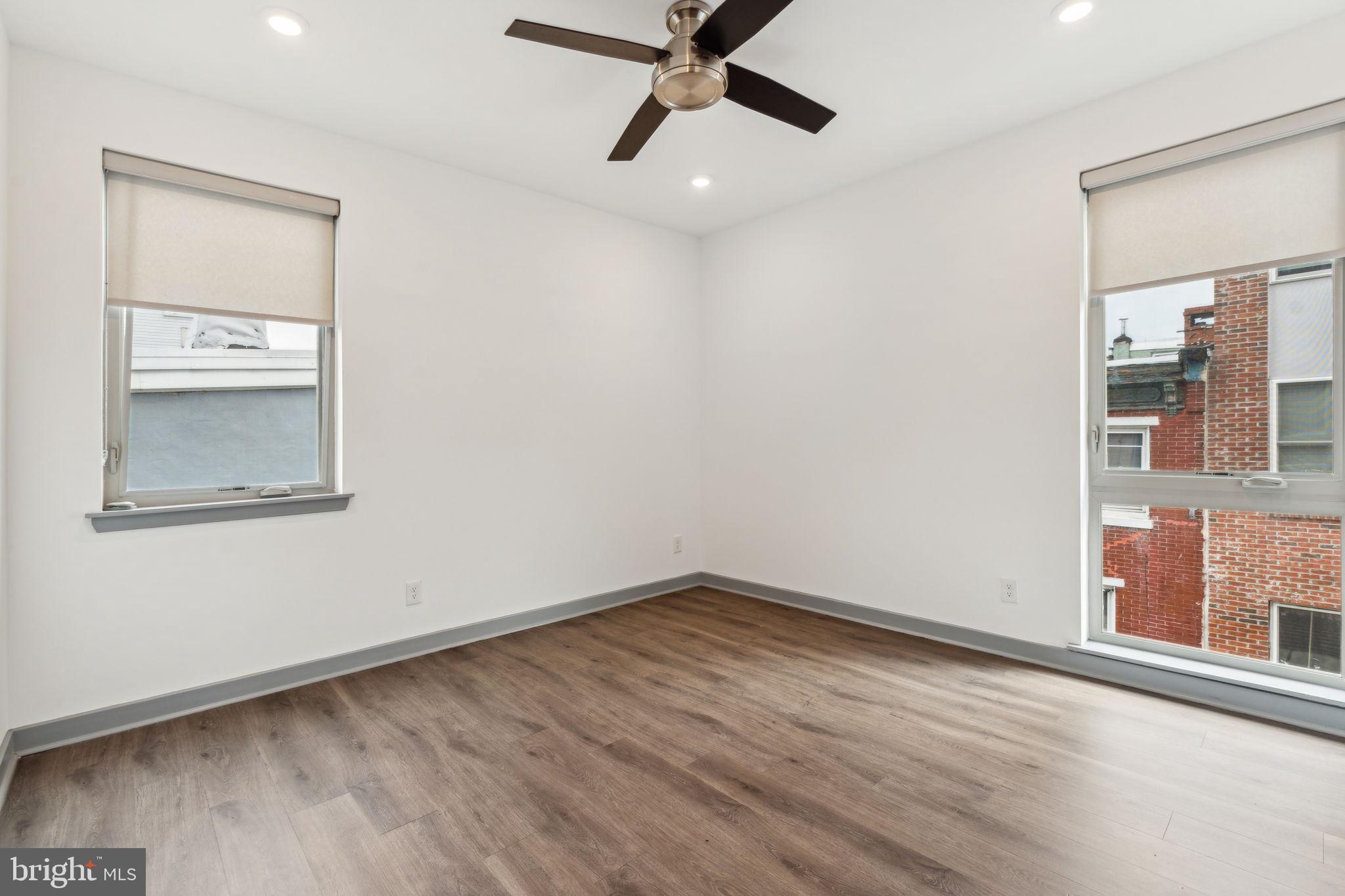 OLDE KENSINGTON - Residential Lease