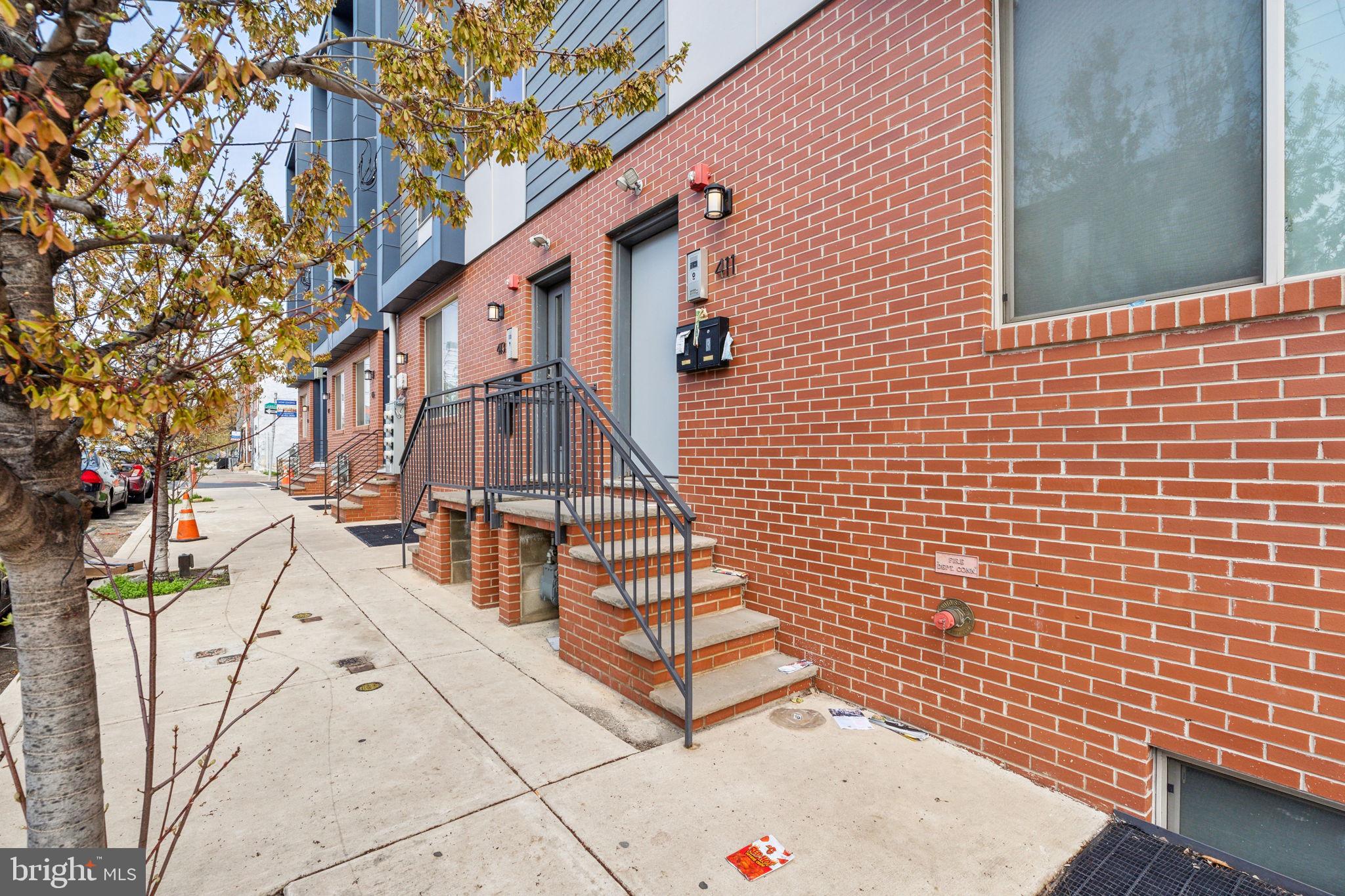 OLDE KENSINGTON - Residential Lease