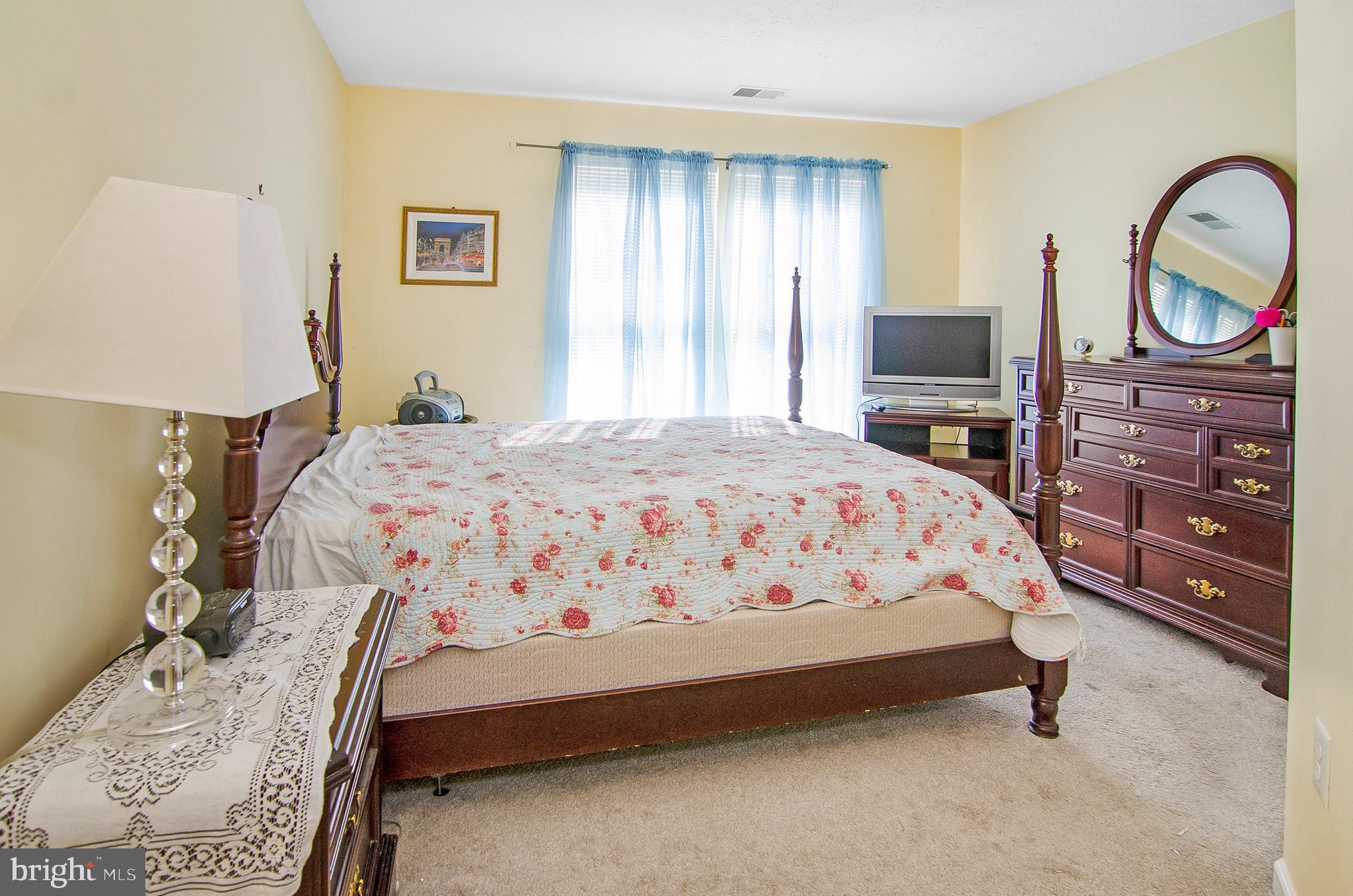 GARDEN OWINGS MILLS - Residential