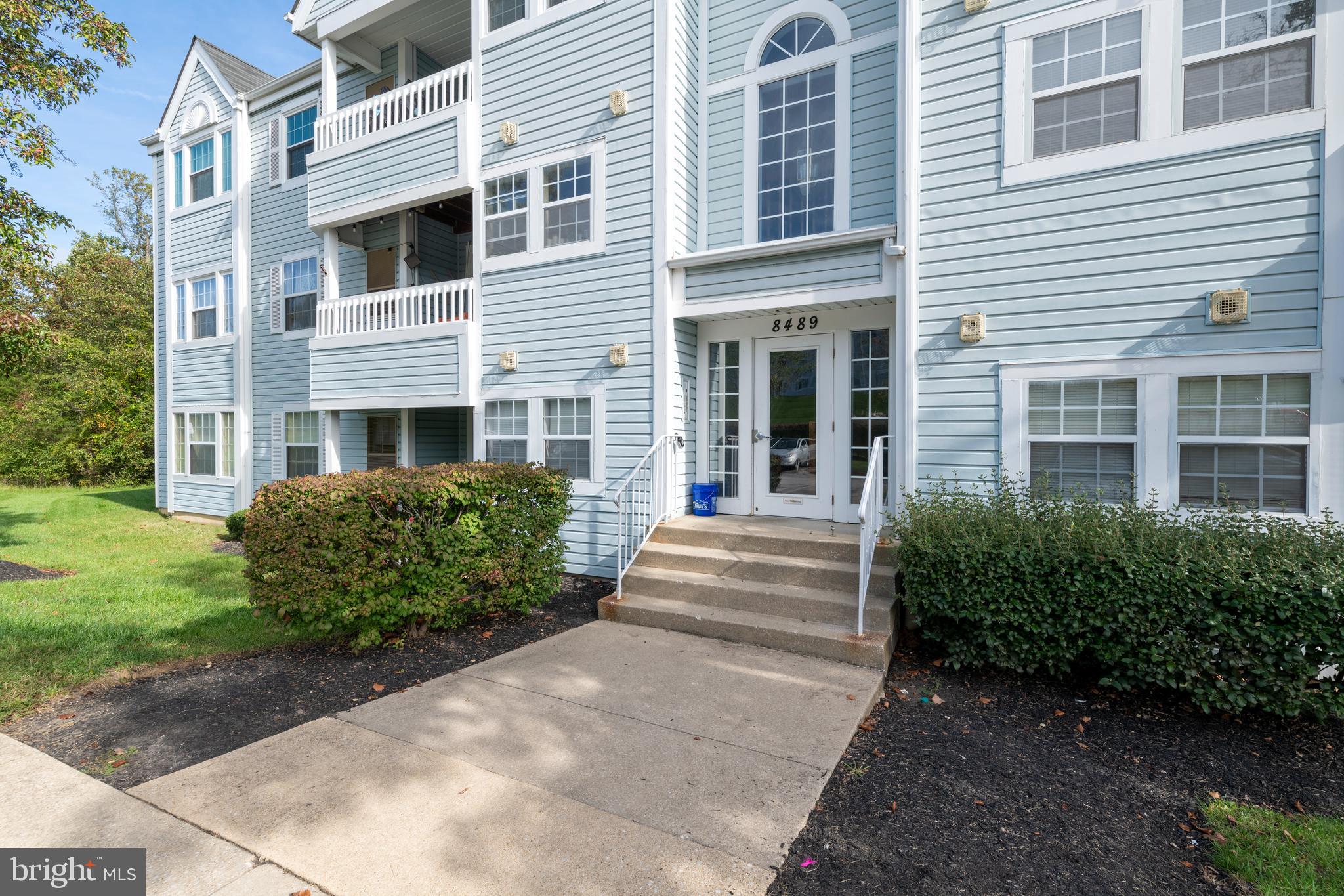 VILLAGE OF MONTGOMERY RUN - Residential