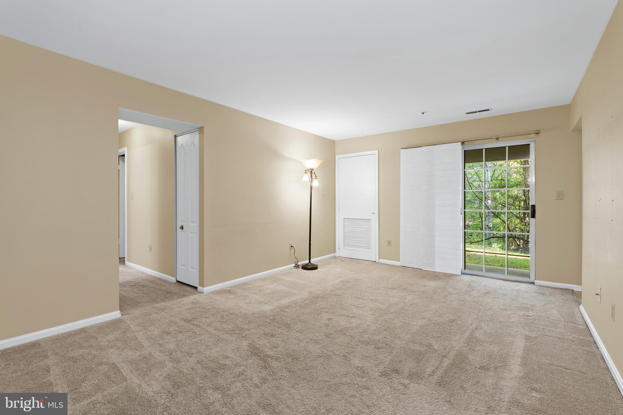 VILLAGE OF MONTGOMERY RUN - Residential