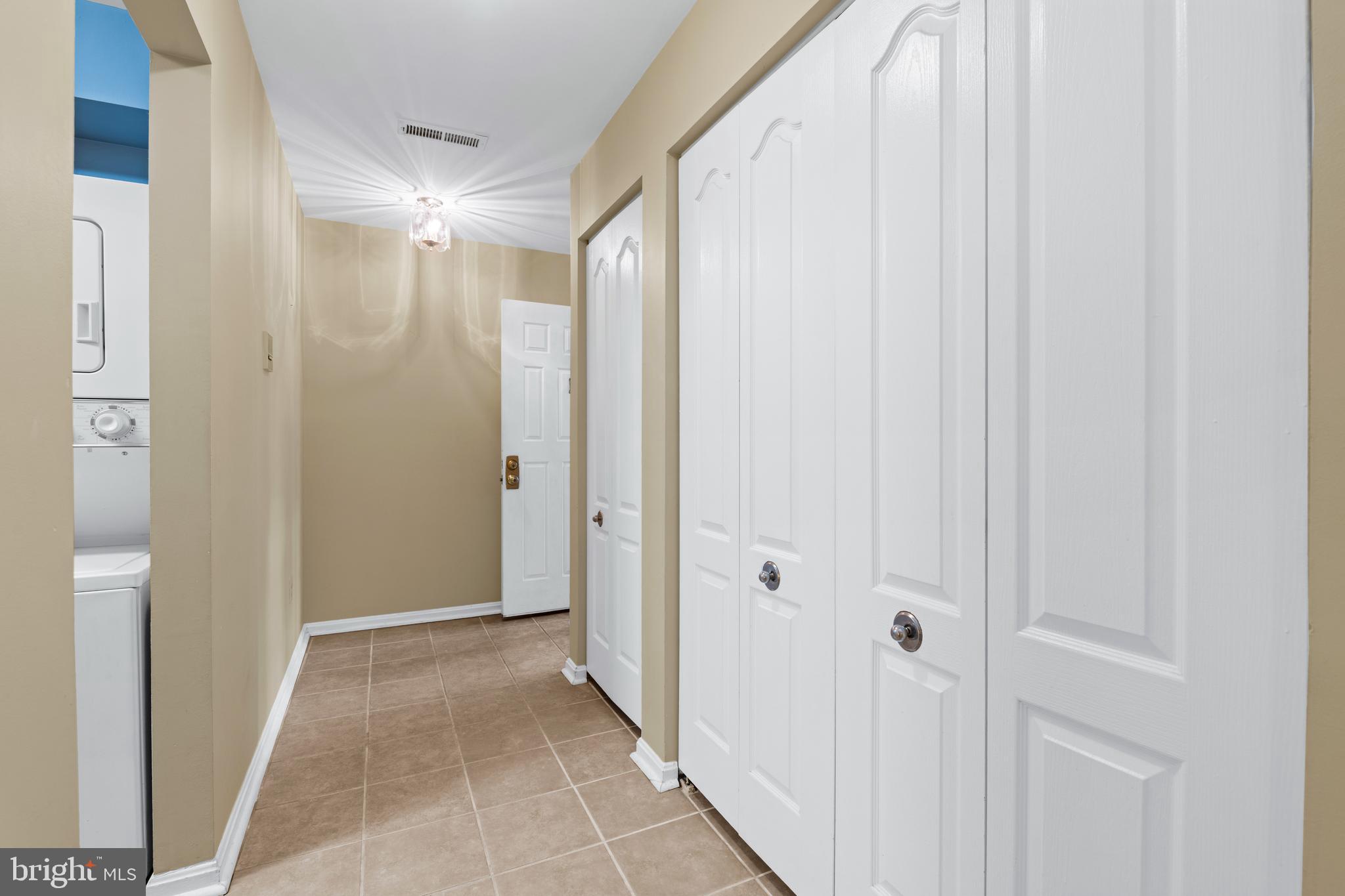 VILLAGE OF MONTGOMERY RUN - Residential