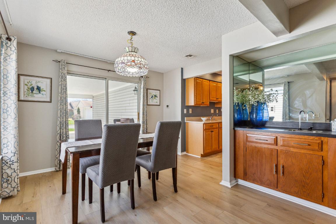 LEISURE WORLD - Residential