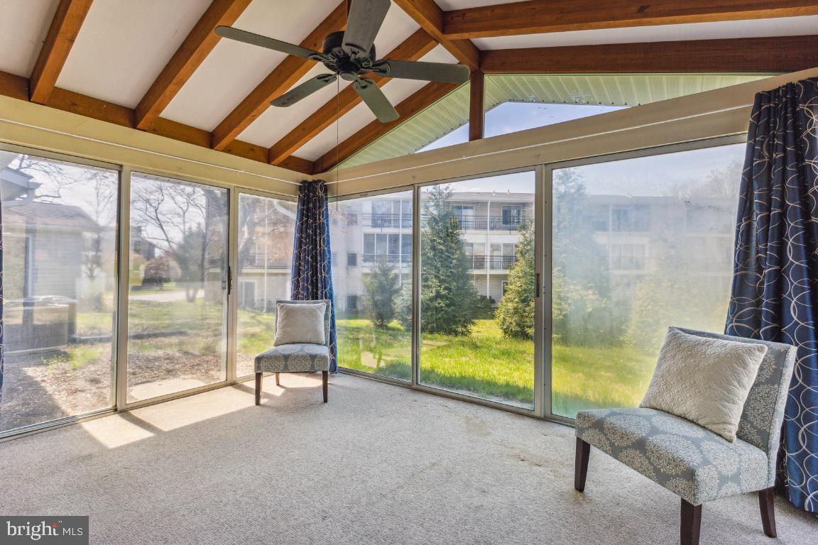 LEISURE WORLD - Residential