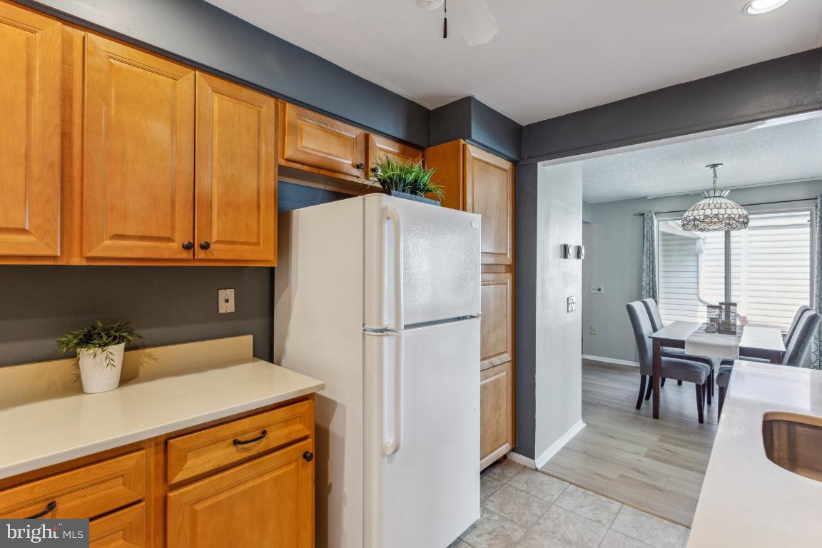 LEISURE WORLD - Residential