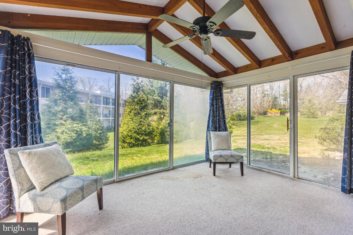 LEISURE WORLD - Residential