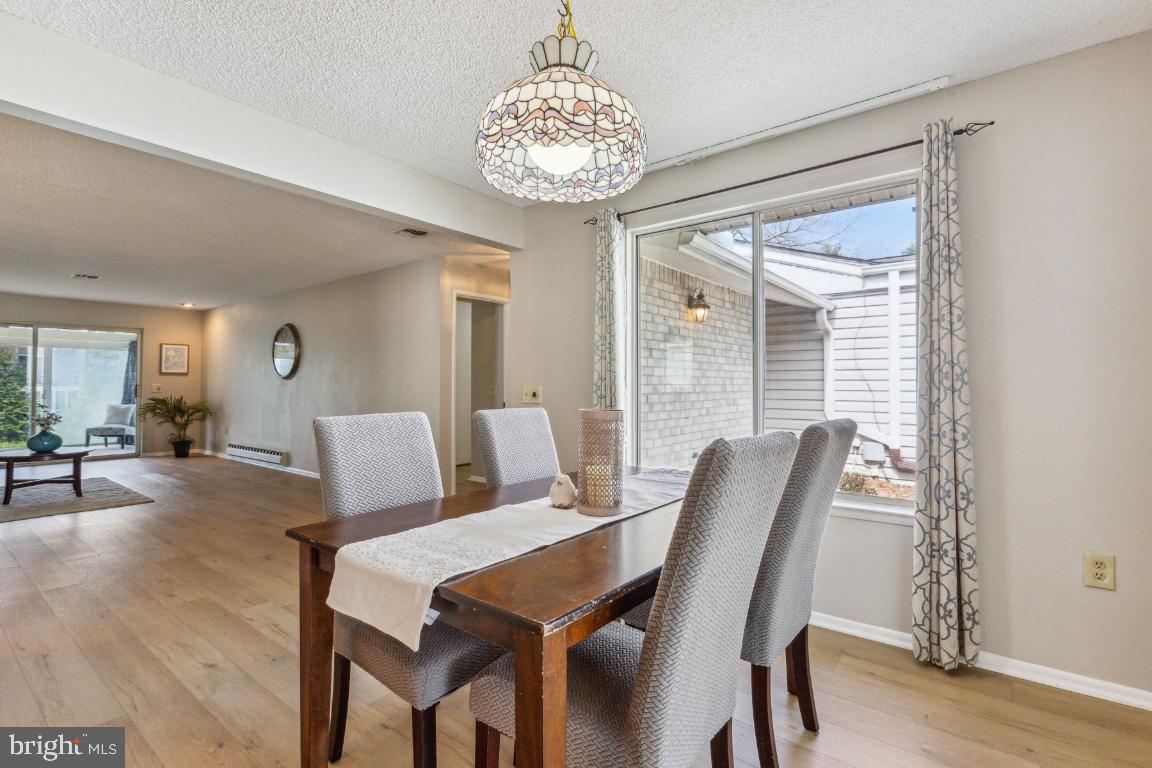 LEISURE WORLD - Residential