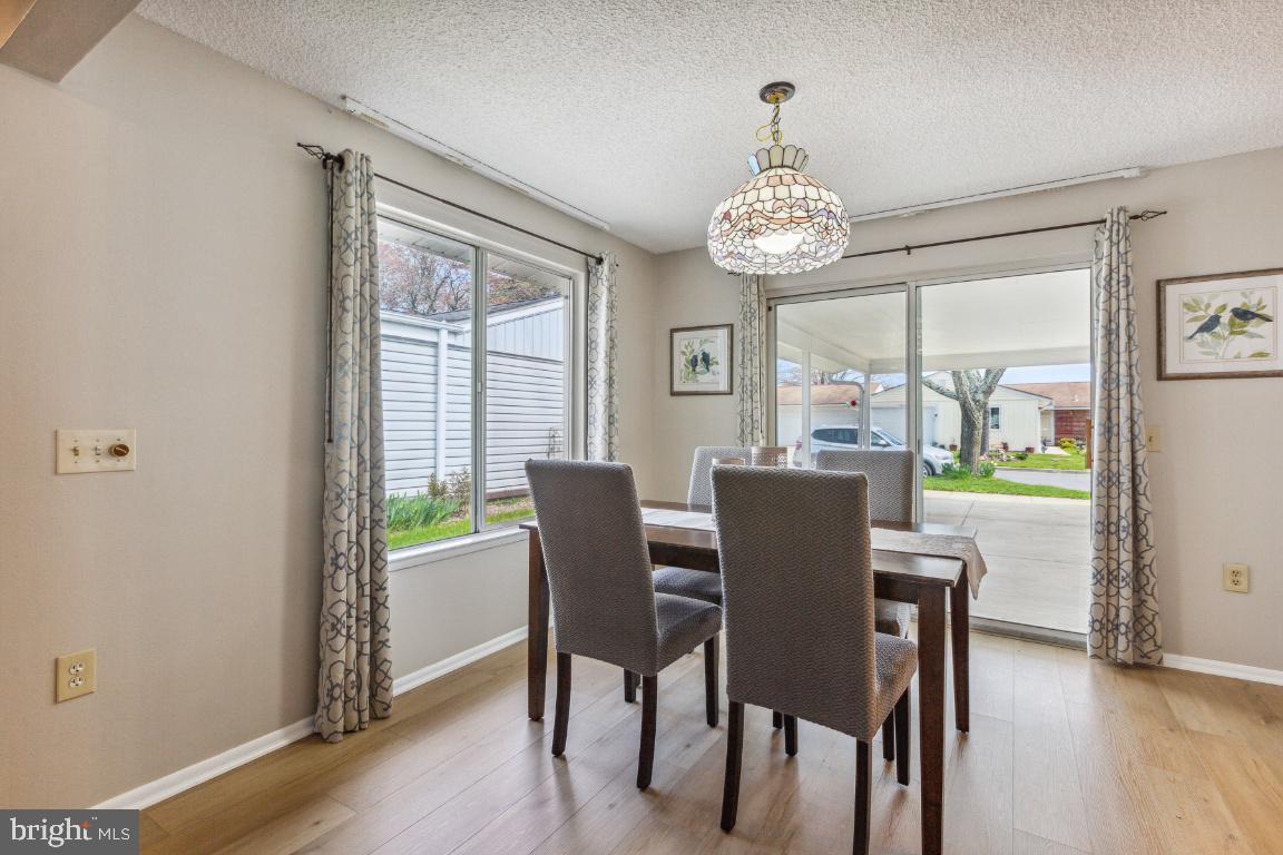 LEISURE WORLD - Residential