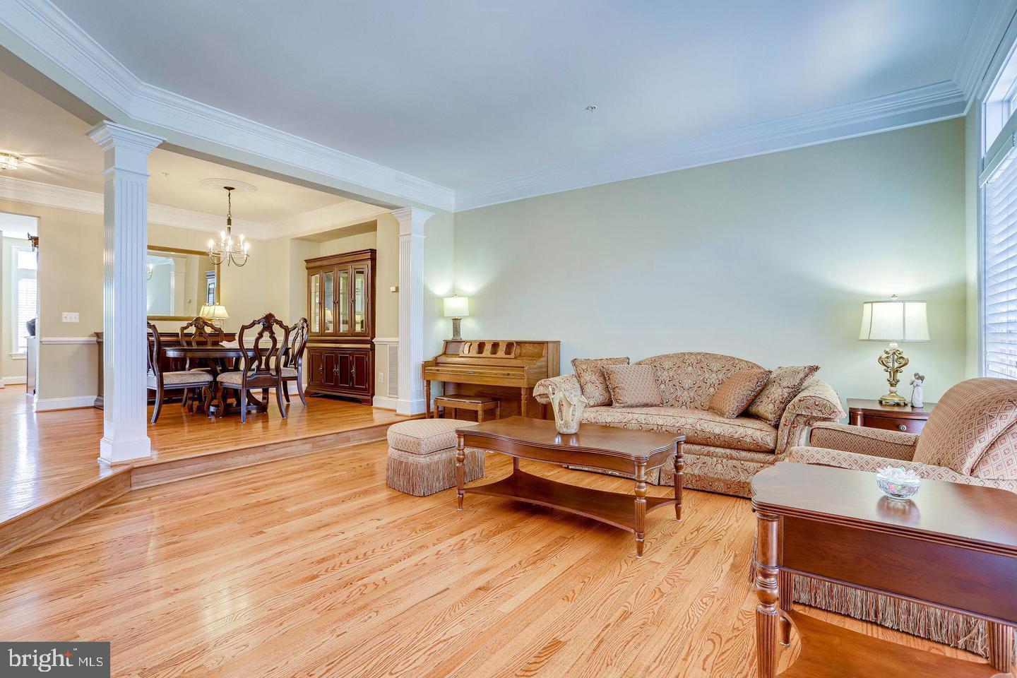 RIVER CREEK - Residential Lease