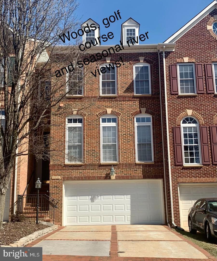 RIVER CREEK - Residential Lease