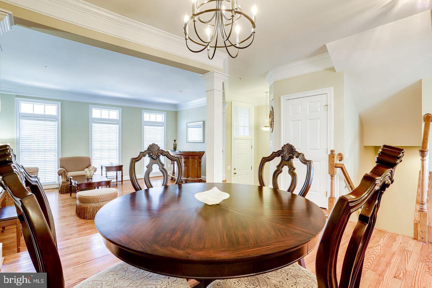 RIVER CREEK - Residential Lease