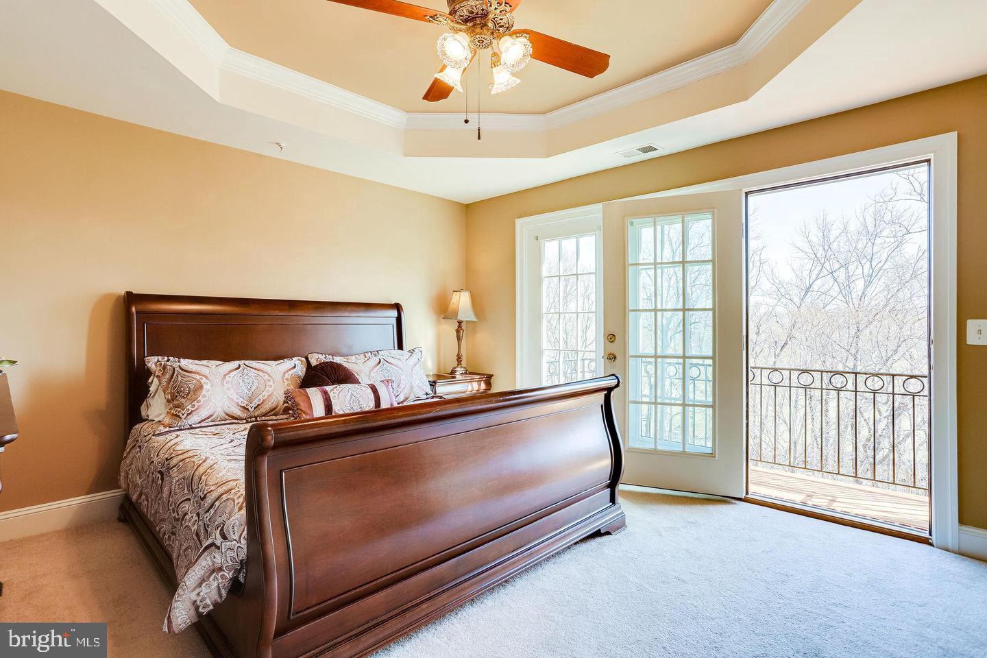 RIVER CREEK - Residential Lease