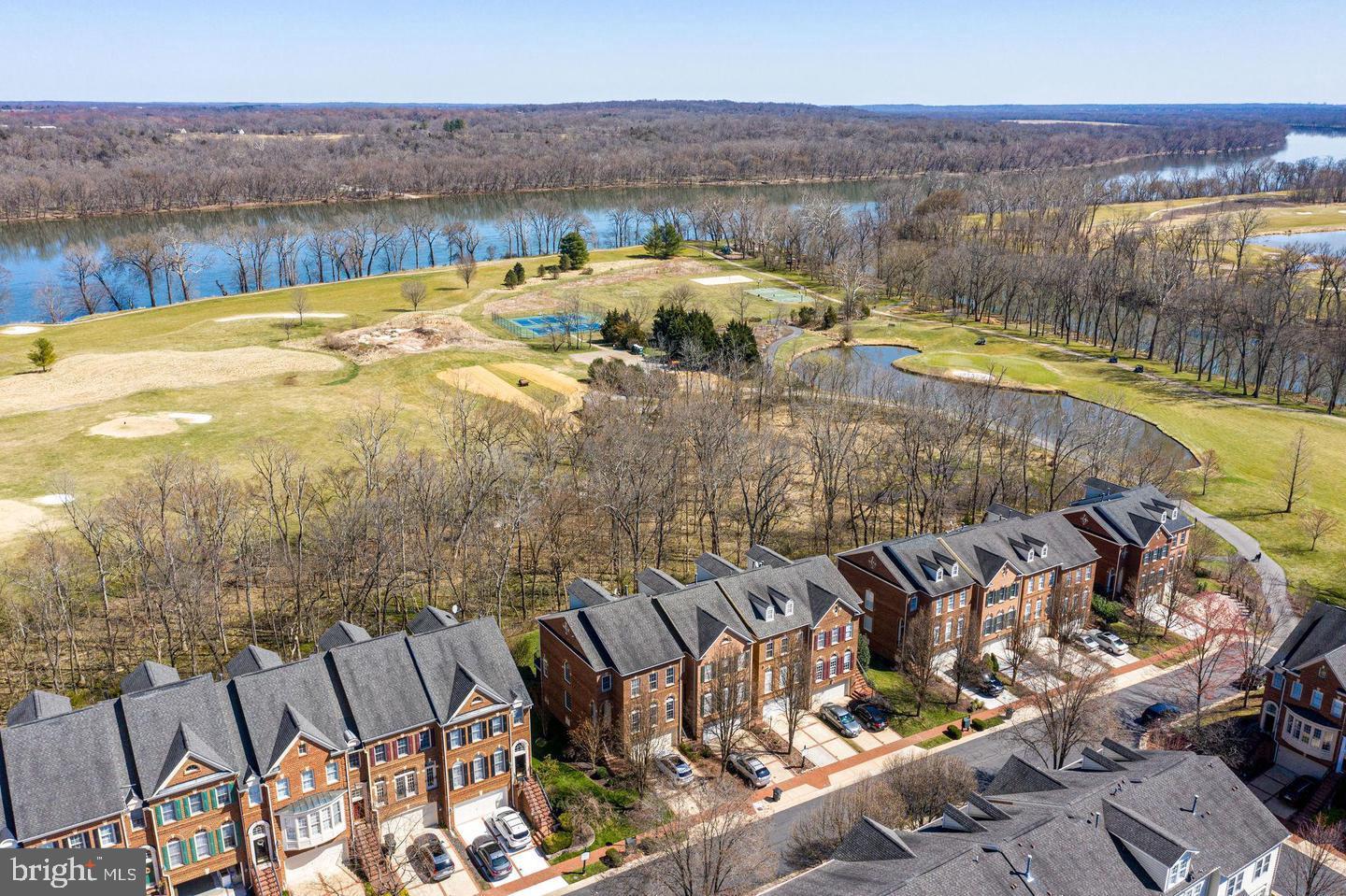 RIVER CREEK - Residential Lease