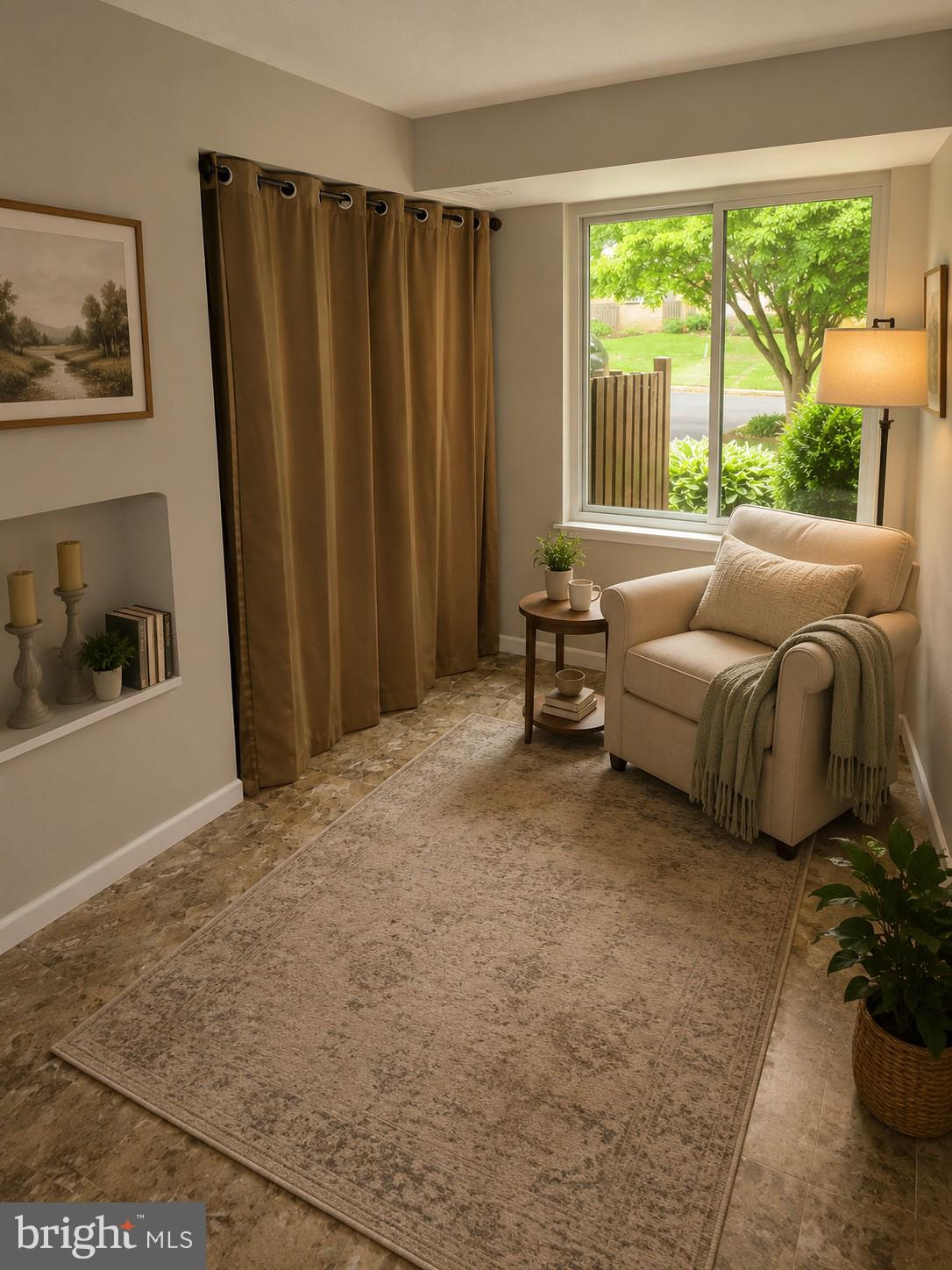 IVY OAK - Residential