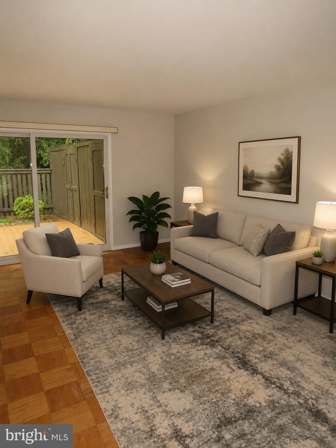 IVY OAK - Residential