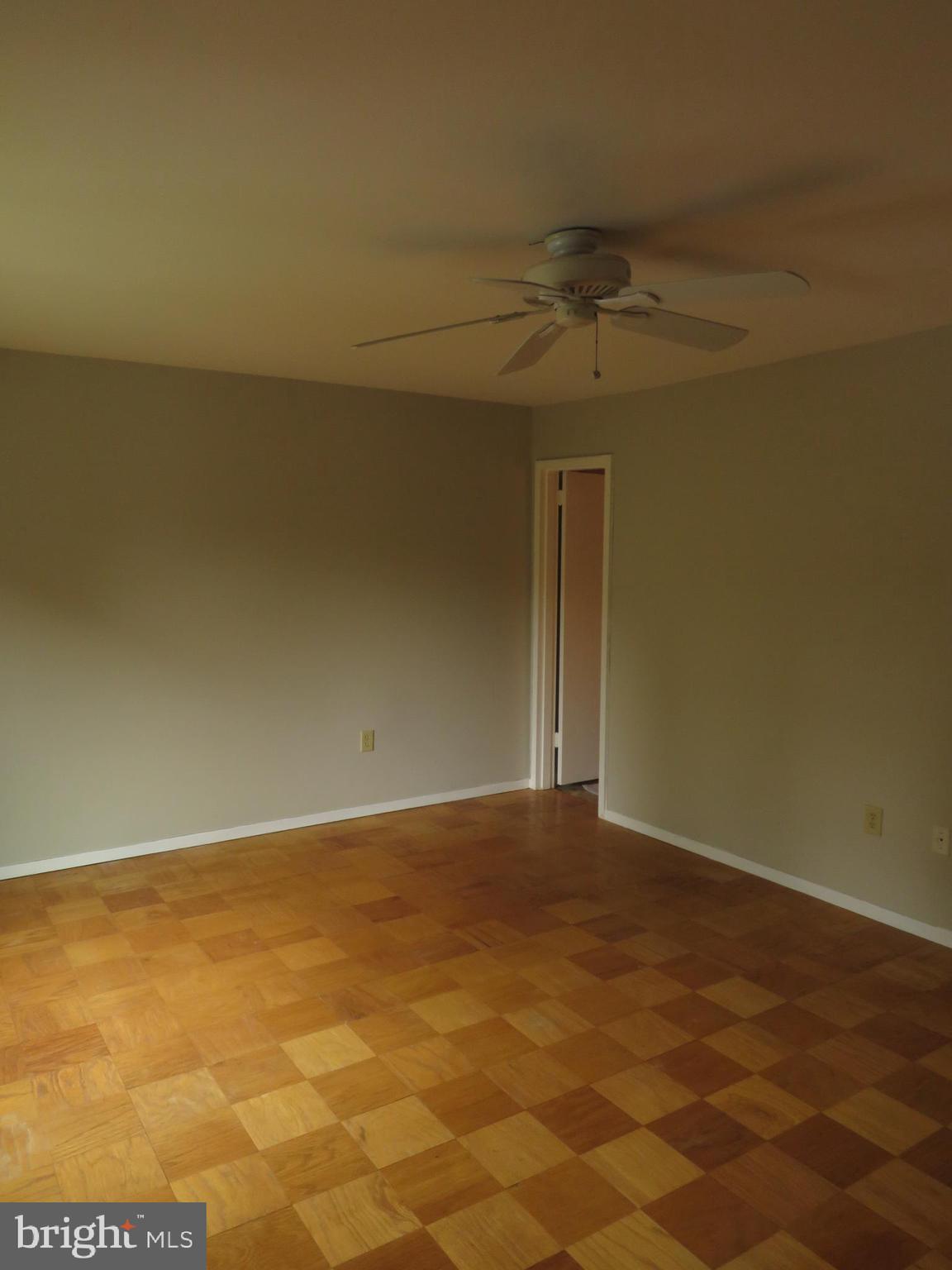 IVY OAK - Residential