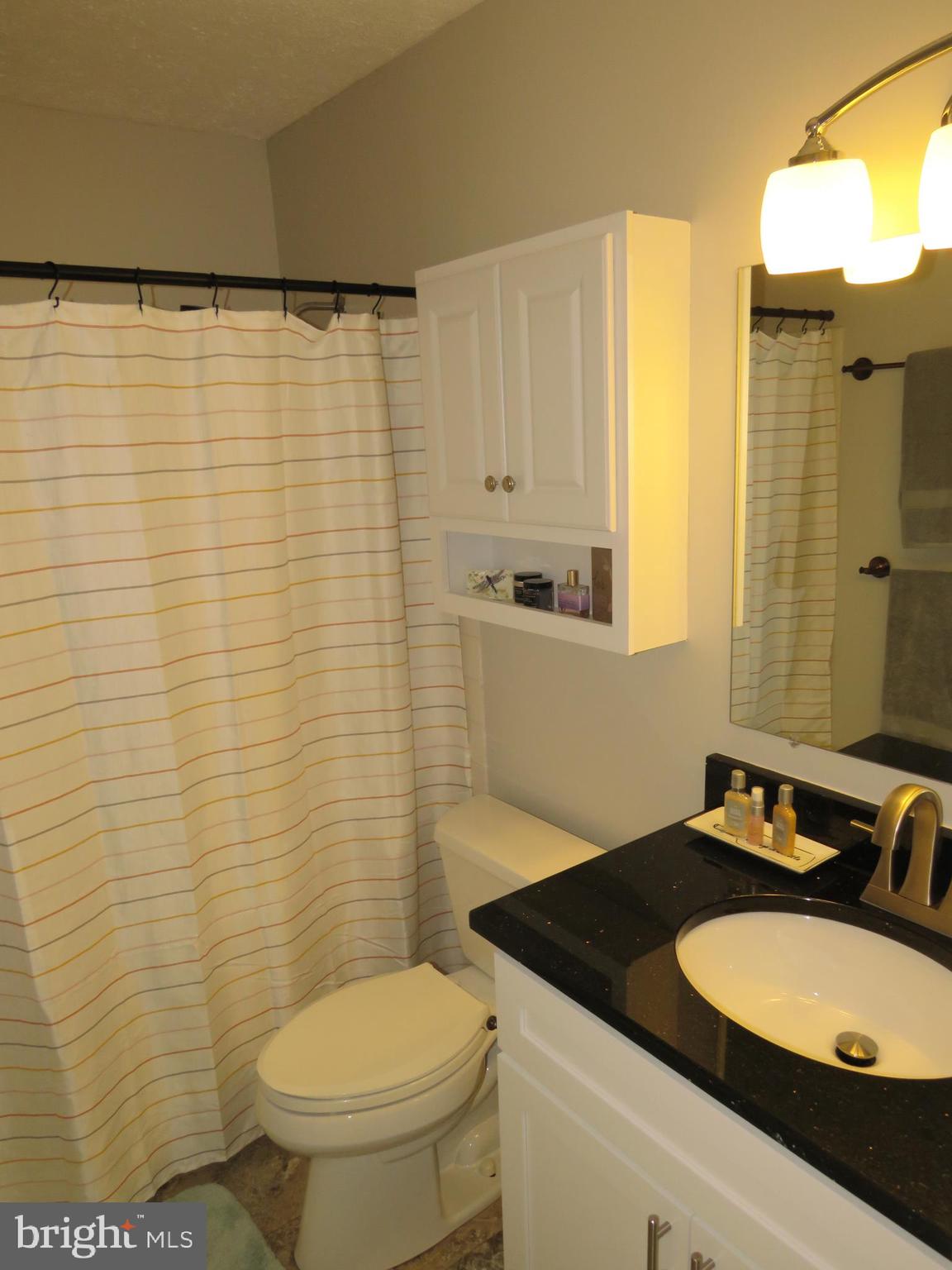 IVY OAK - Residential