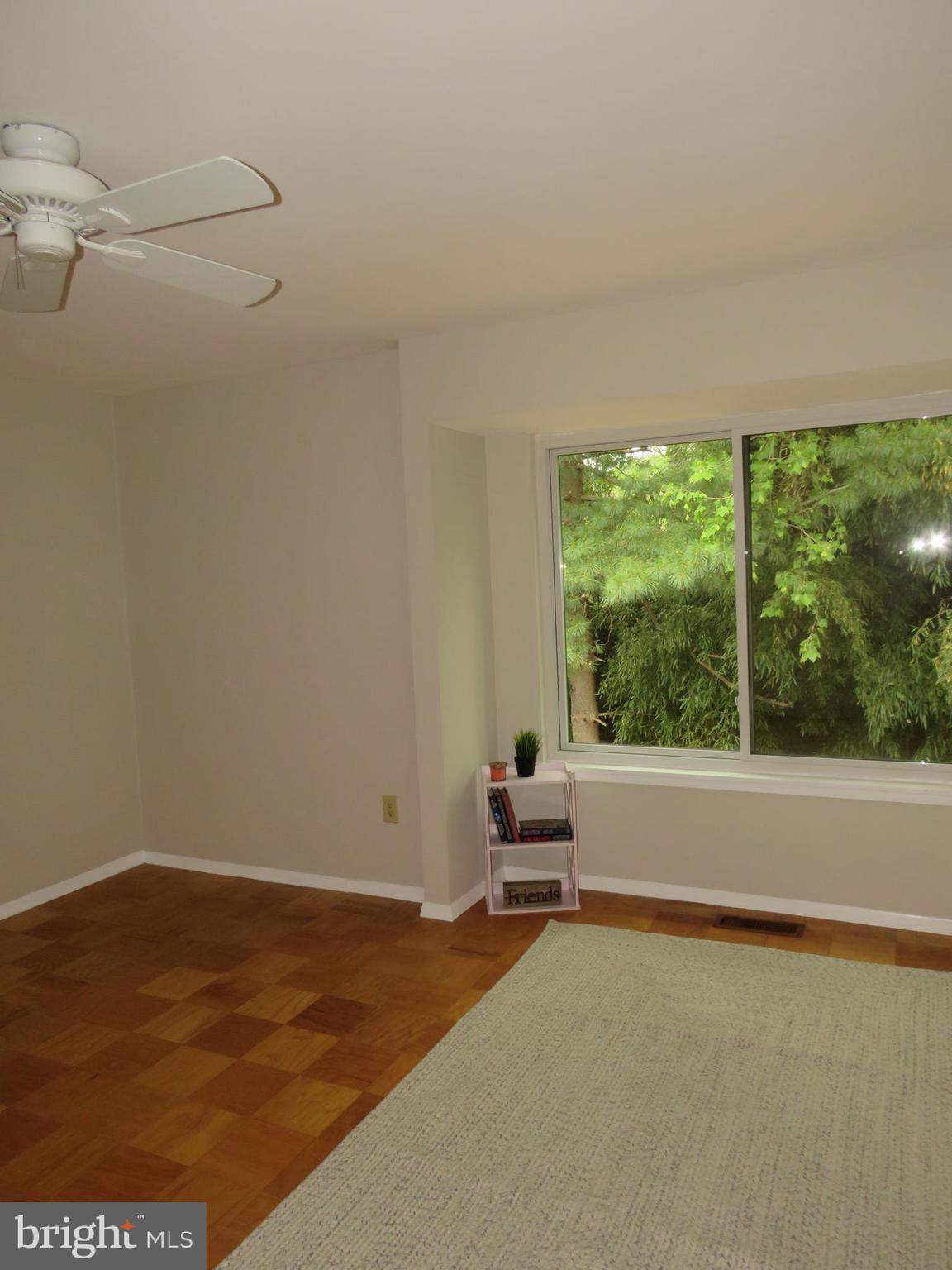 IVY OAK - Residential